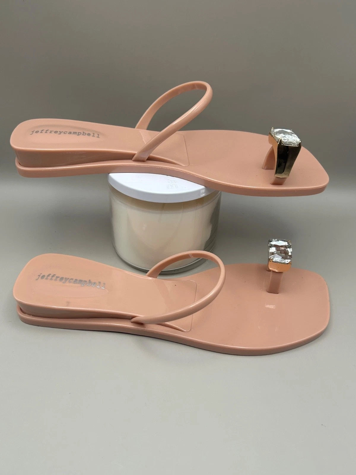 JEFFREY CAMPBELL Balia Womens Wedge Sandals Flip Flops Beige Sz 8 Repaired