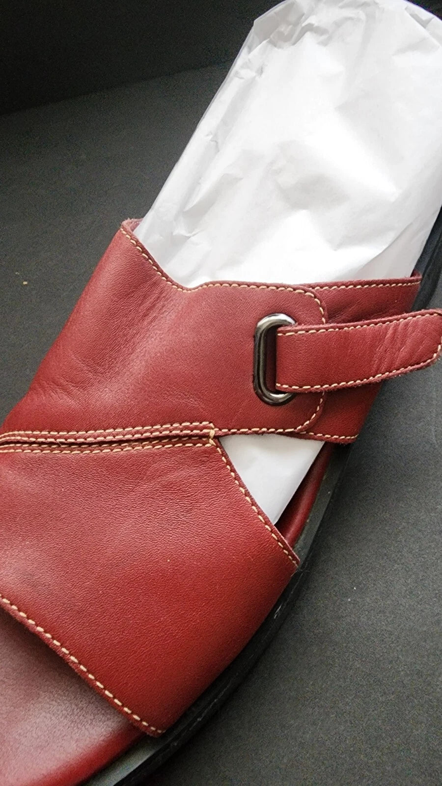 Liz Claiborne Villager Style Burgundy Leather Sandals, Minimal Wear, Looks Great