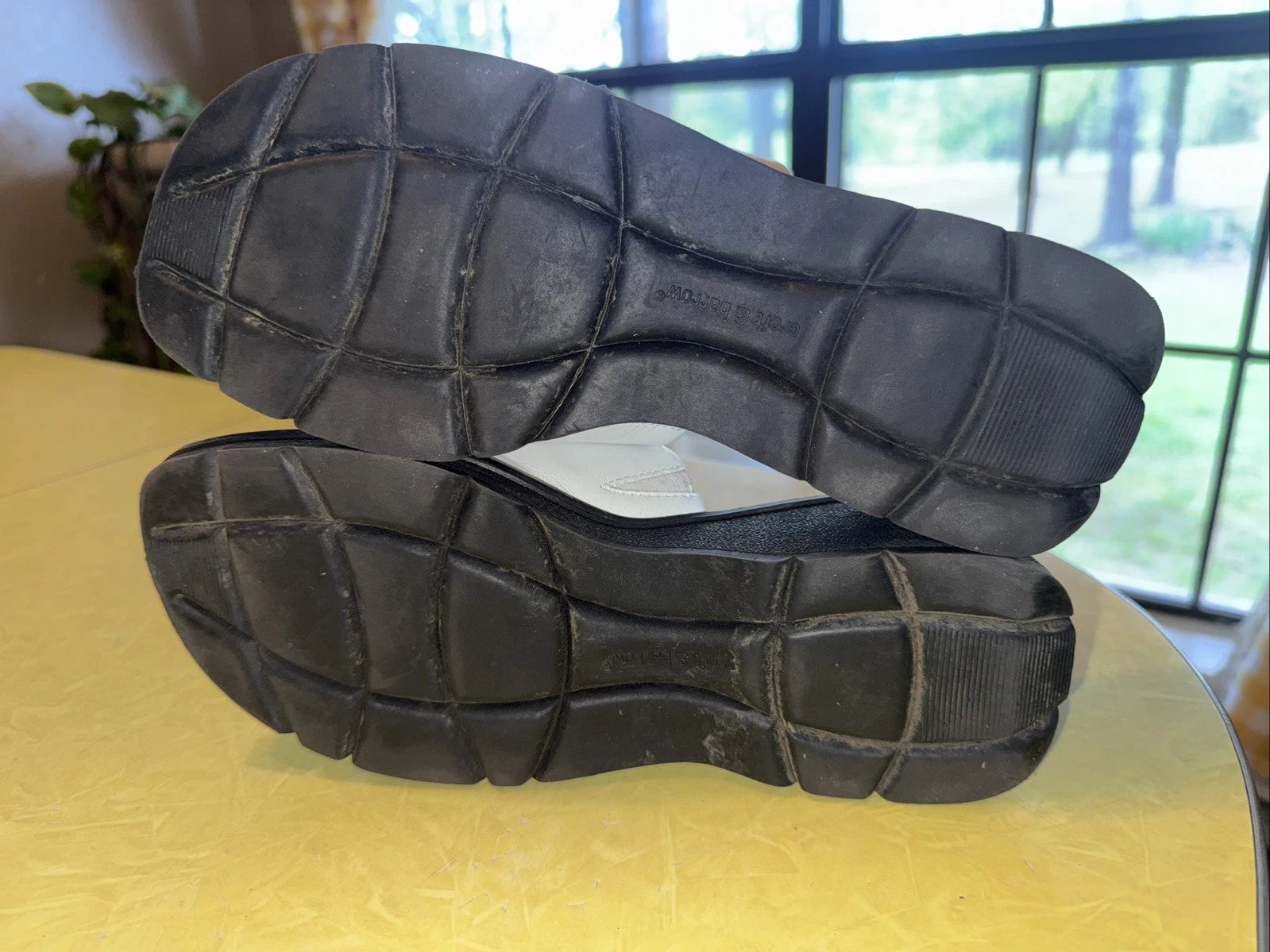 Croft & Barrow Womens Hally Size 8 White Leather Slide Chunky Sandals y2k Style