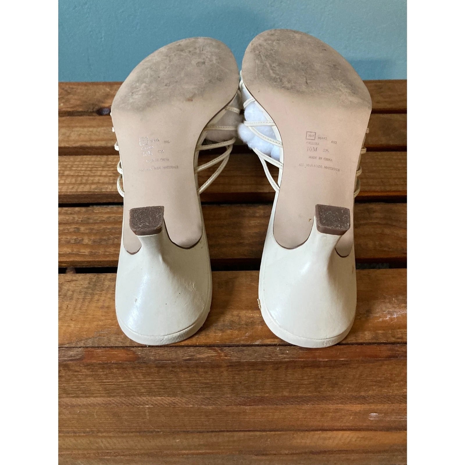 Apostrophe heeled beaded sandals style Chelsea 570 size 10M