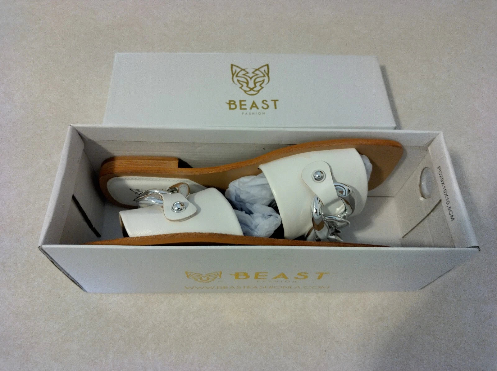 Beast Fashion Size 7.5 LANA-01 White Sandals NIB