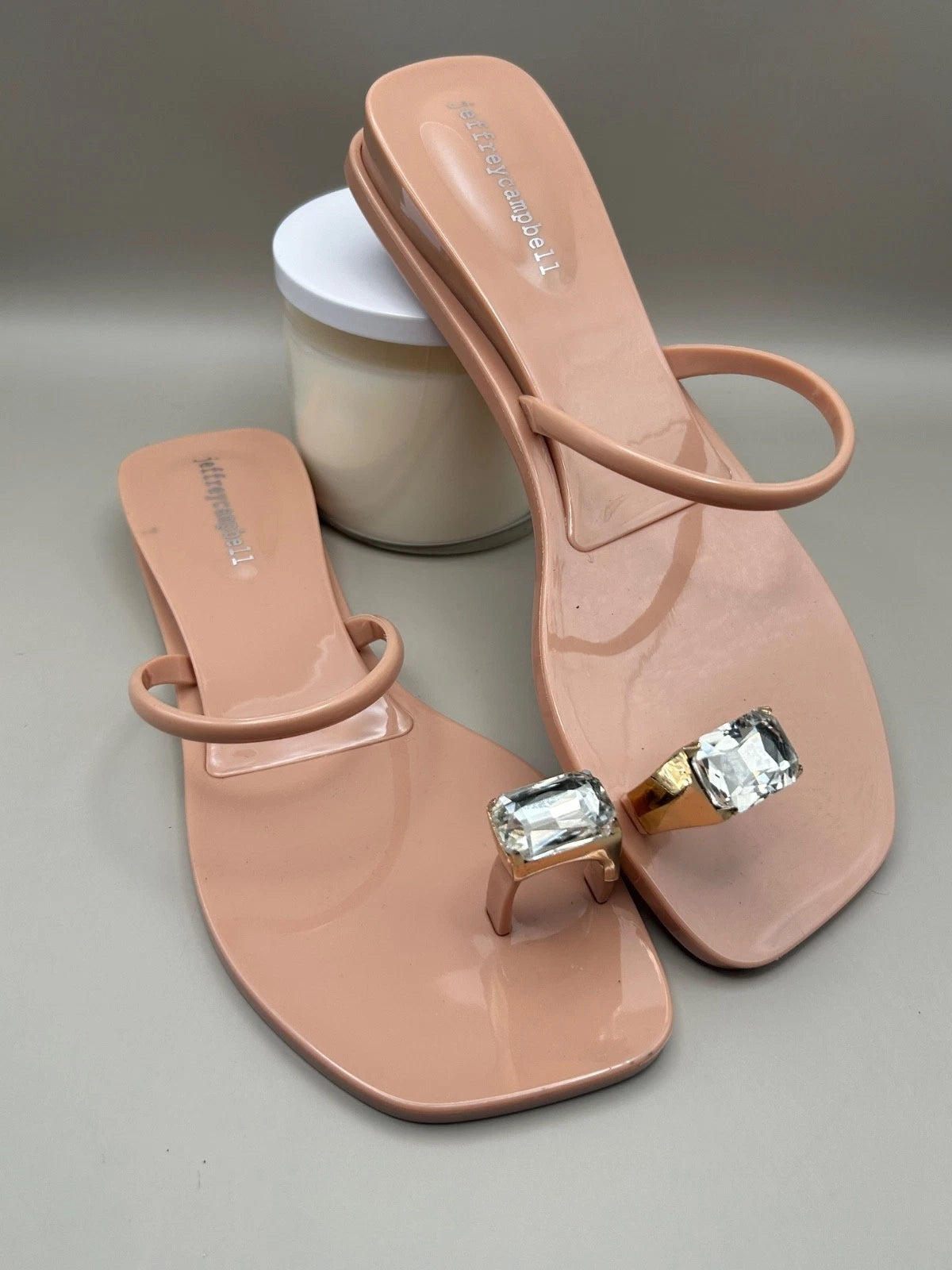 JEFFREY CAMPBELL Balia Womens Wedge Sandals Flip Flops Beige Sz 8 Repaired