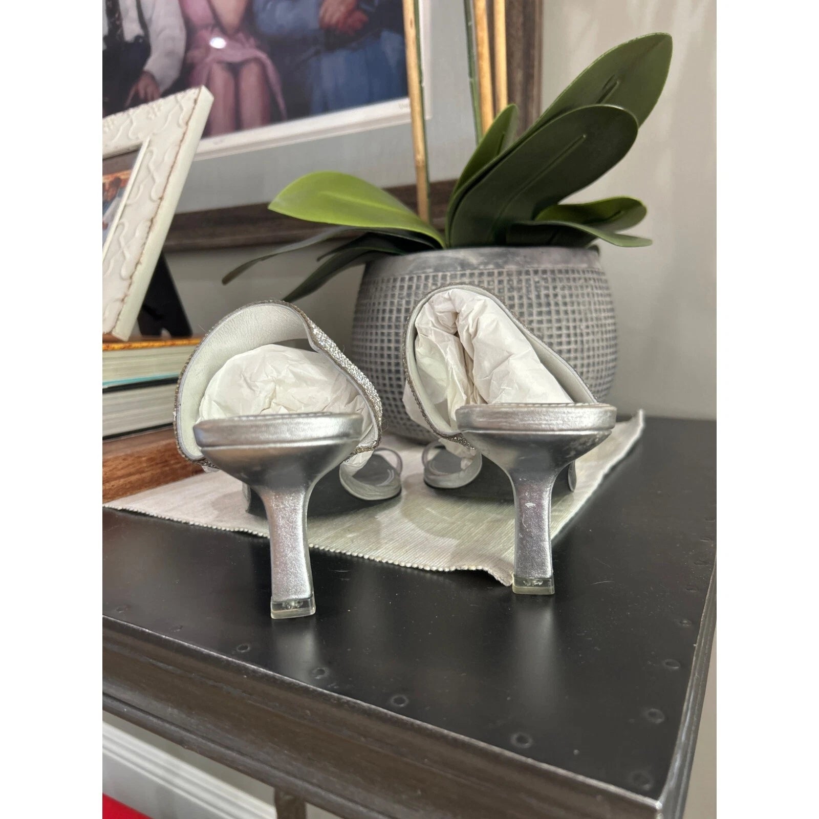 Black Suede Studio Cali SILVER Glitter Slide Sandal Womens Size 38.5