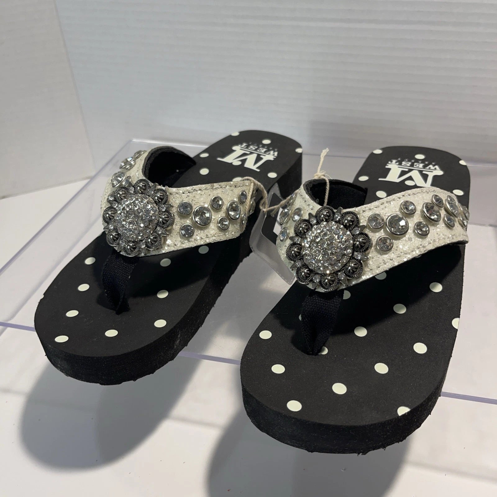 Montana West Rhinestone & Silver Stud Pearl Western Style Wedge Sandals Sz6-6.5
