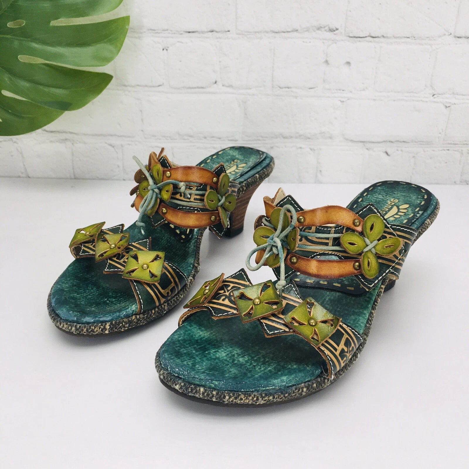 Spring Step Slide Sandal Womens 37/US 6.5 Green Leather Slip-On Low Heel Floral