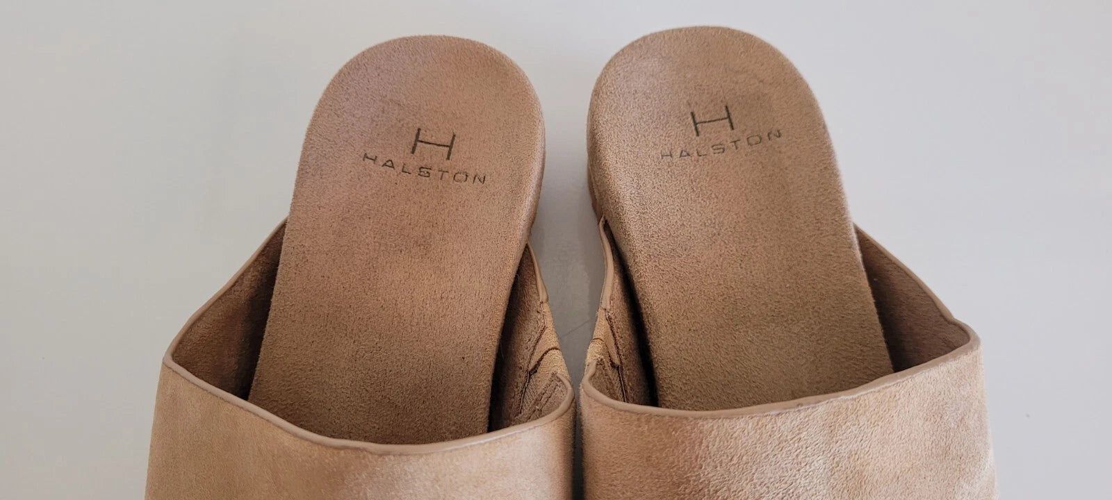 HALSTON ZARAH TAN SUEDE MULE SLIDES SANDALS WOMEN'S 9M A4520317 Open Toe
