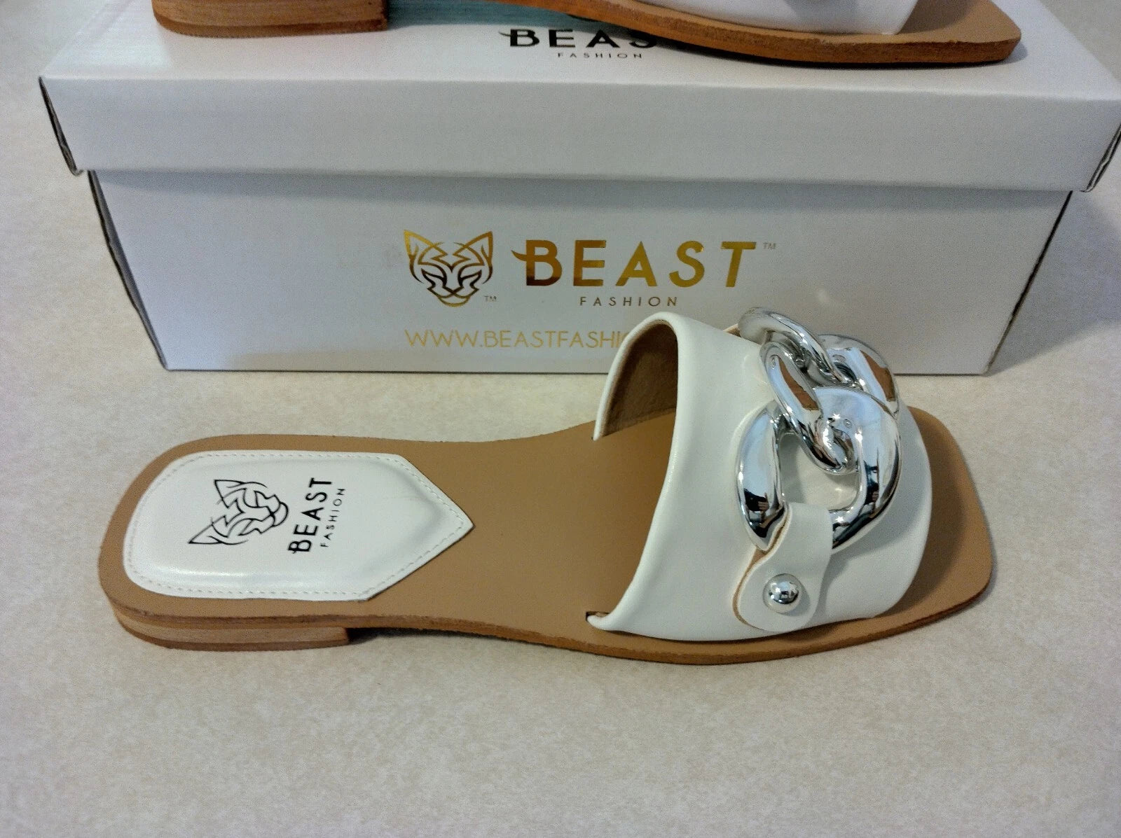 Beast Fashion Size 7.5 LANA-01 White Sandals NIB