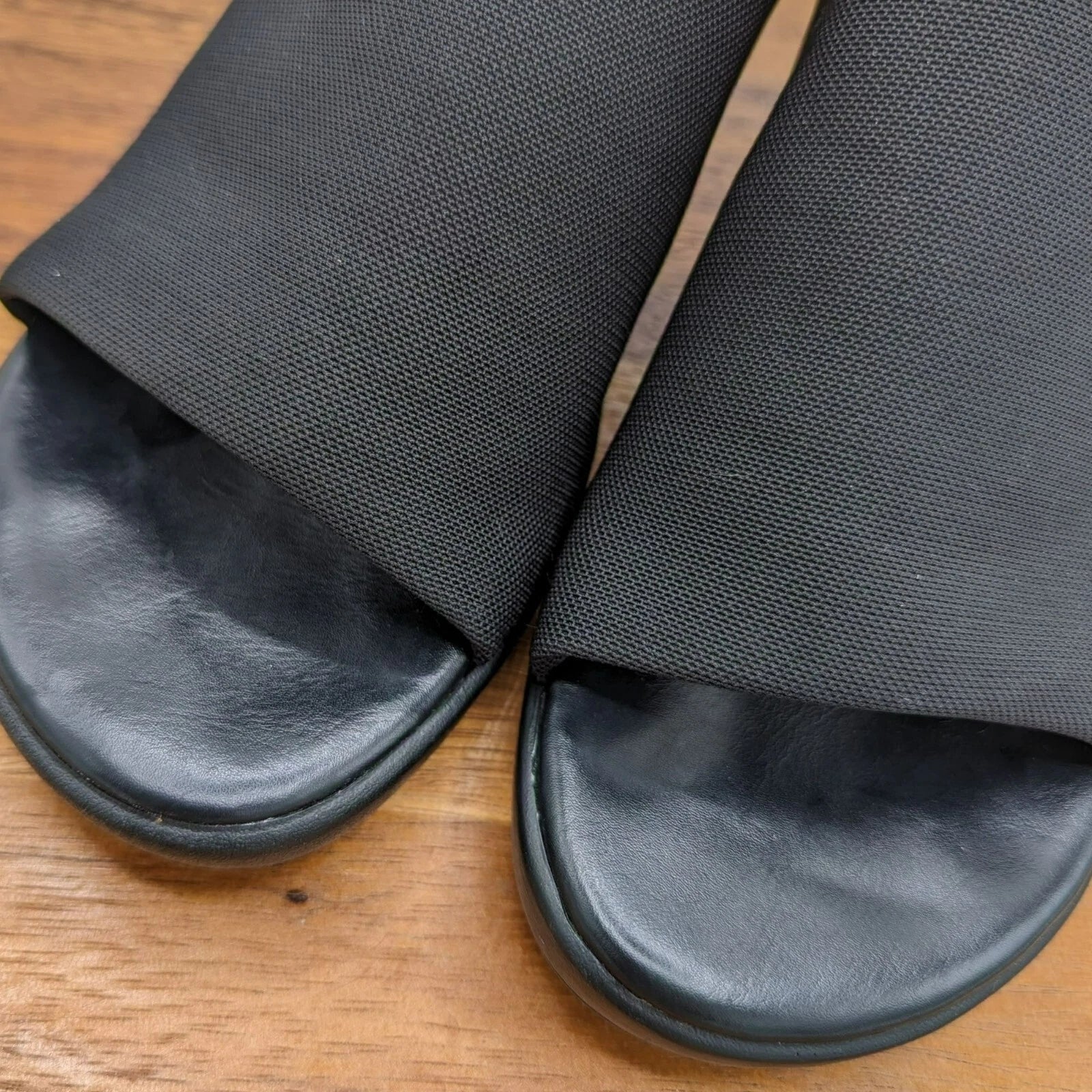 Pesaro Sara Slides Mules Sandals 9.5 Black Fabric Stretch Wedges 90s Y2K Popular