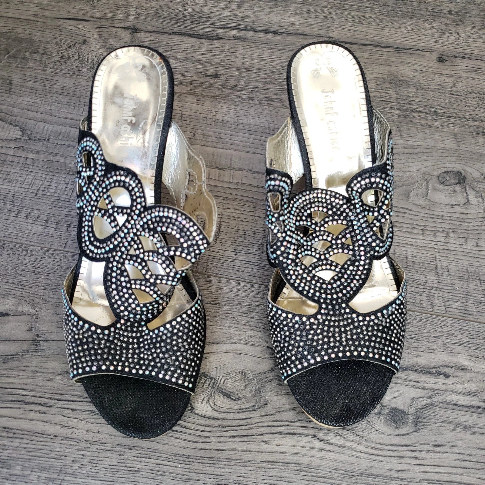 JOHN FASHION Black Rhinestone Perforated Slide Sandal Women's Size 8