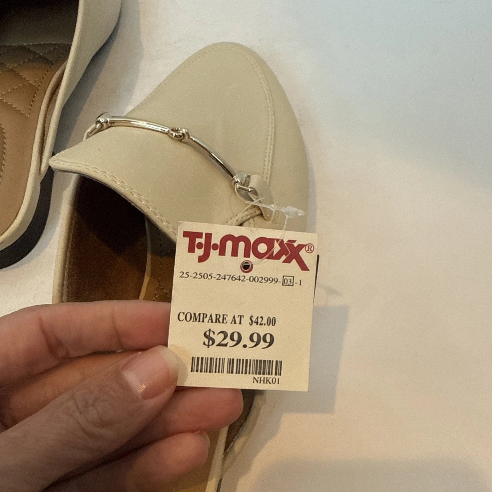 Rachel Zoe Alani cream slides with metal ladies 7.5 NEW