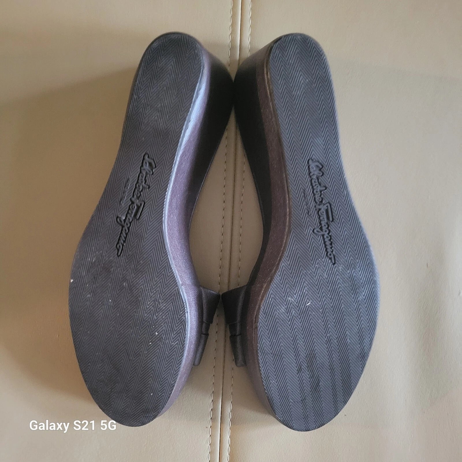 Ferragamo Mules Slides Mid Wedge Gunmetal Silver Leather Women Sandals US 8.5