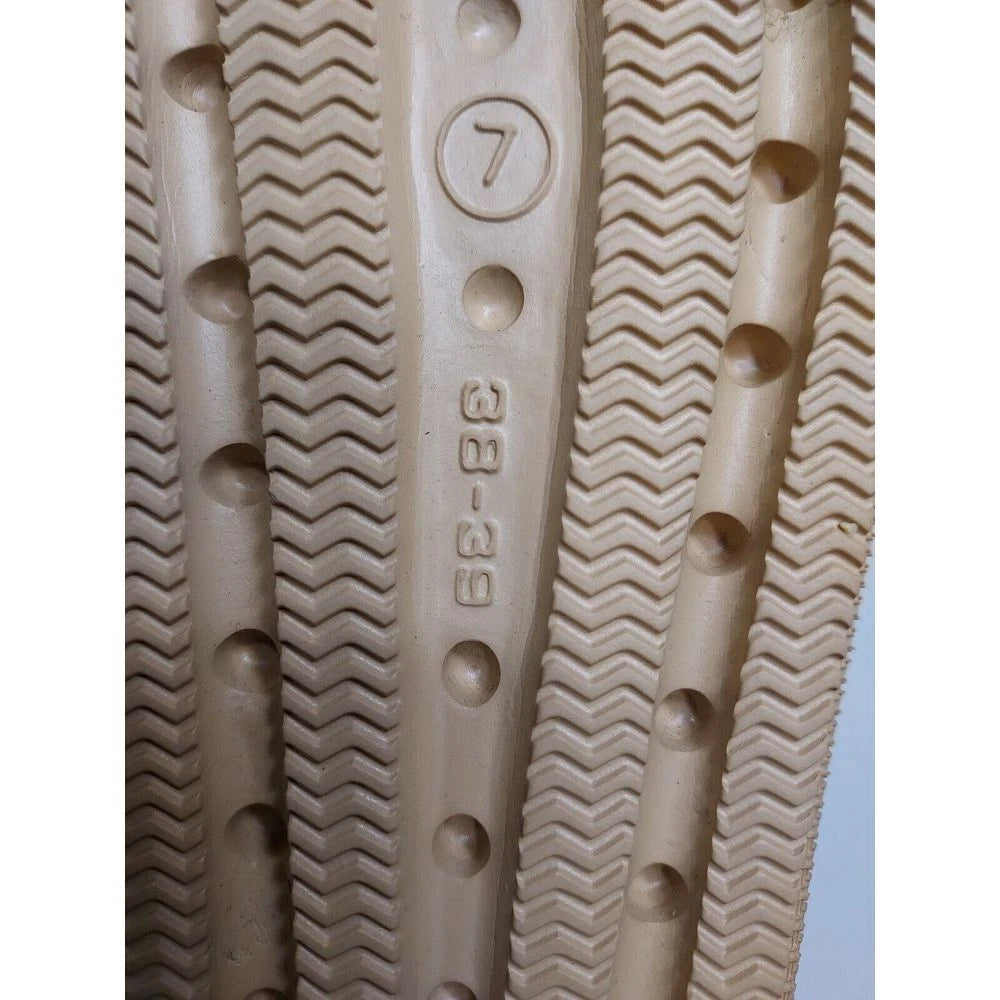 Fashion Flip Flop Thong Sandals Cushioned Slides Tan Rubber Textured 7