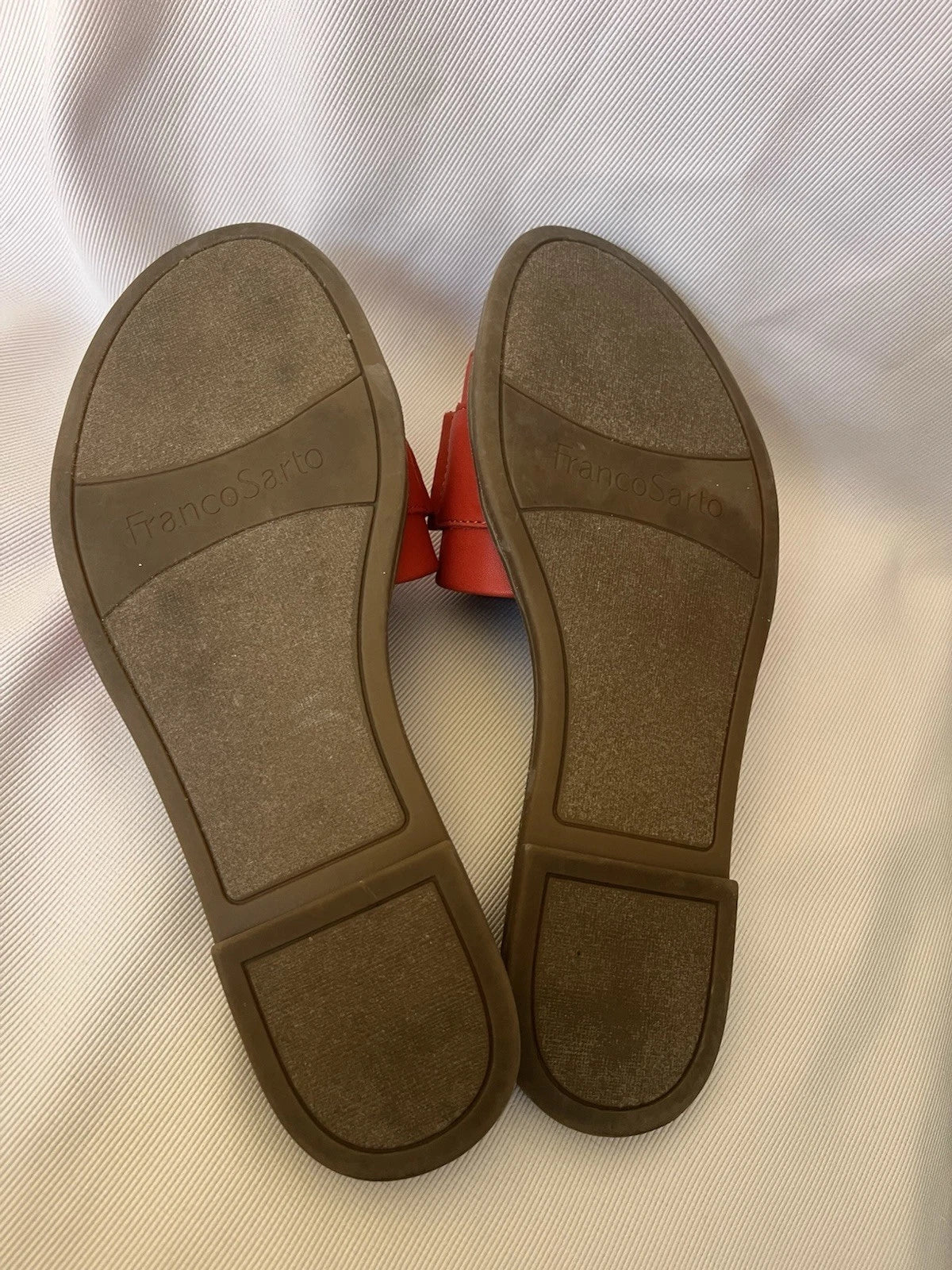 franco sarto sandals 7 womens  Pre-owner Color Orange