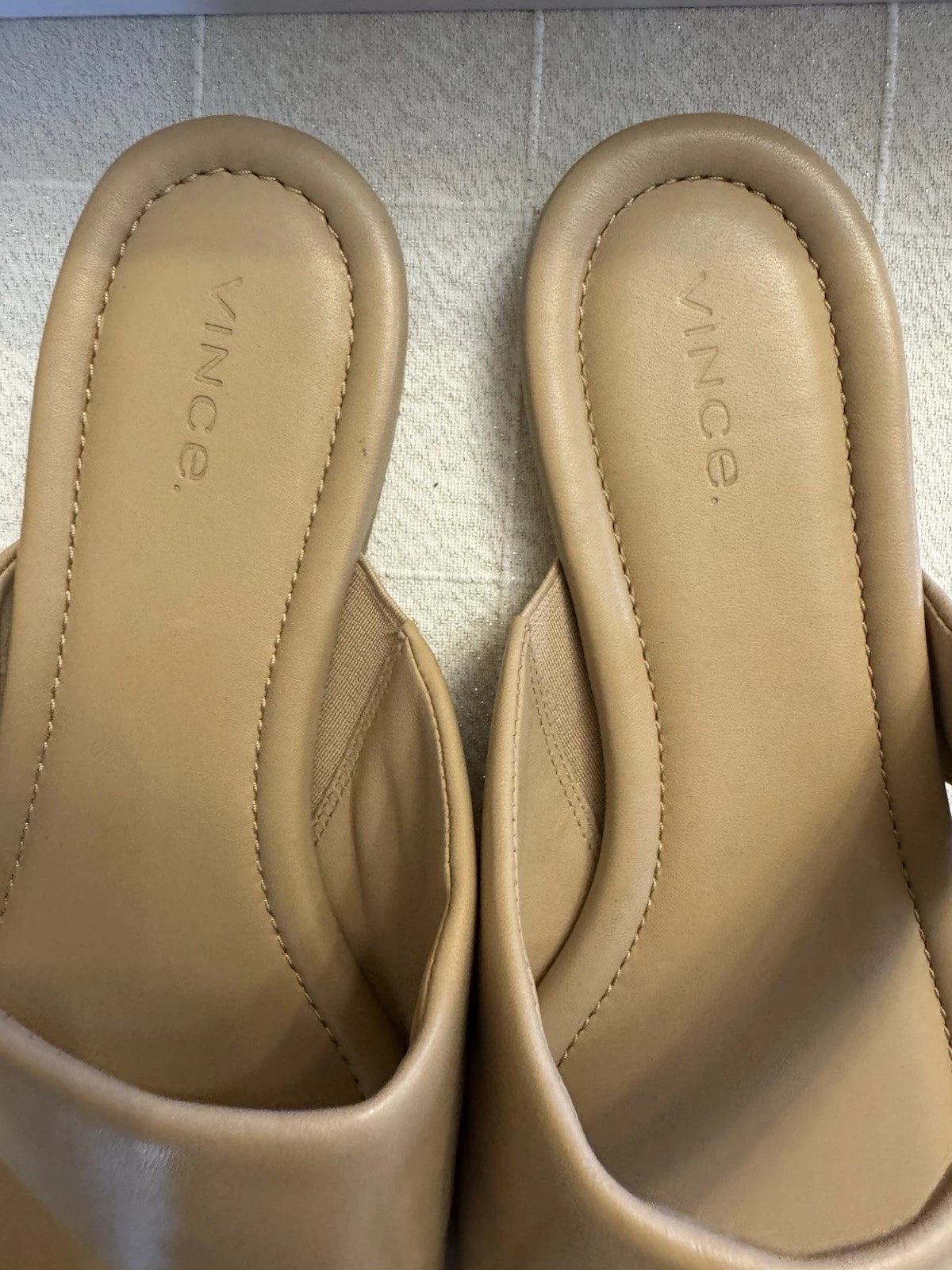 Vince Dawn Flat Slide Sandals Size 9 $200