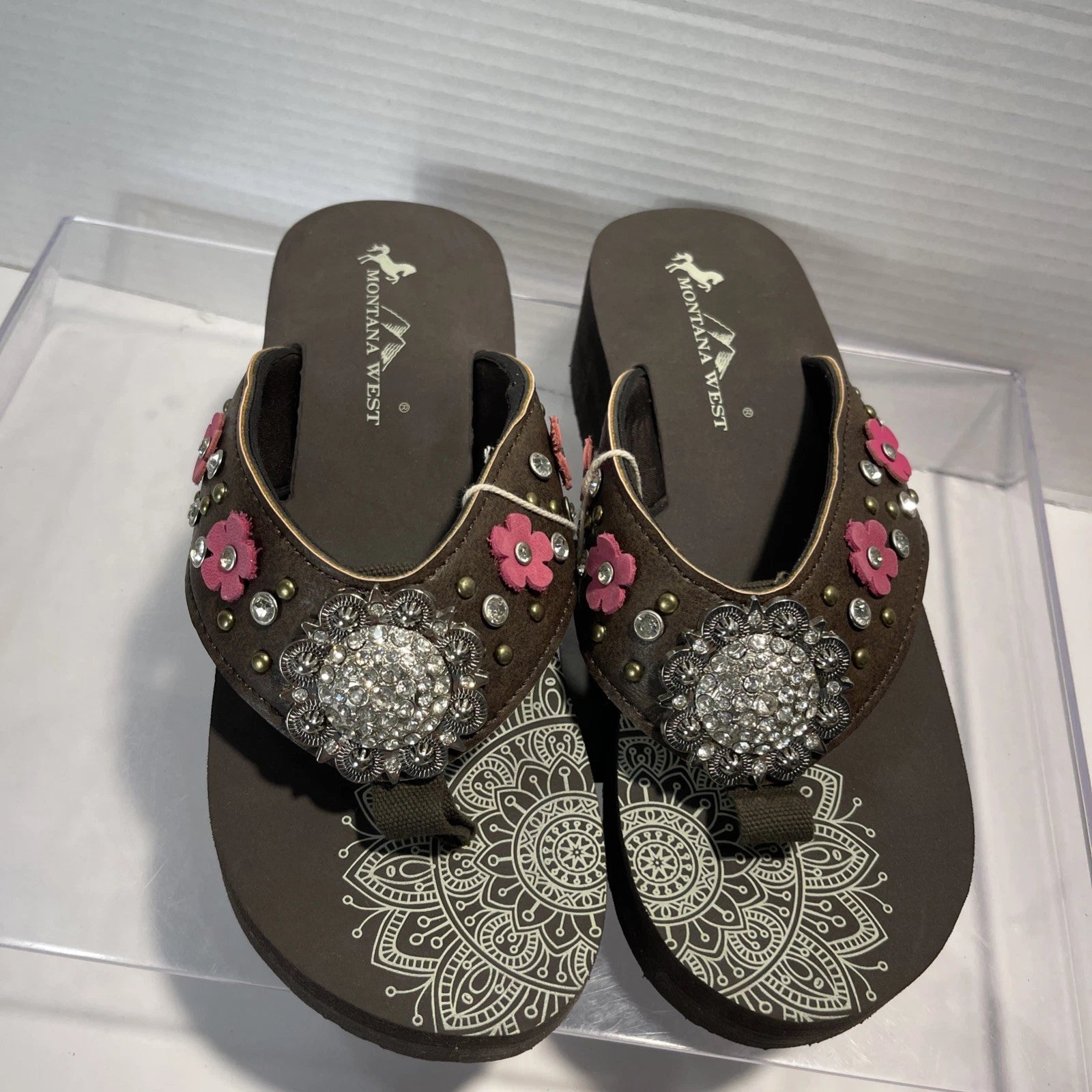 Montana West Flower CutOut Rhinestones/Studs Western Style Wedge Sandals Sz8-8.5