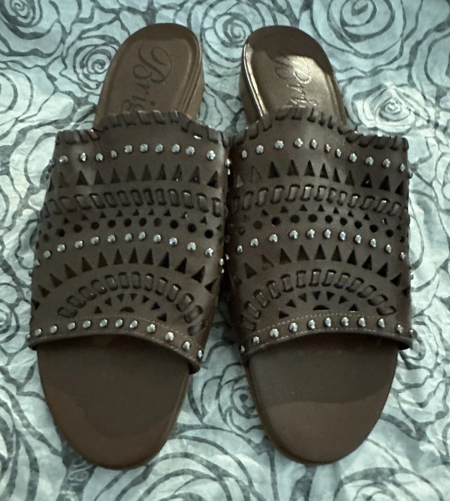 NWT - Brighton Sandal Slides Style NEO Brown Leather Silver-tone Hardware Size 7