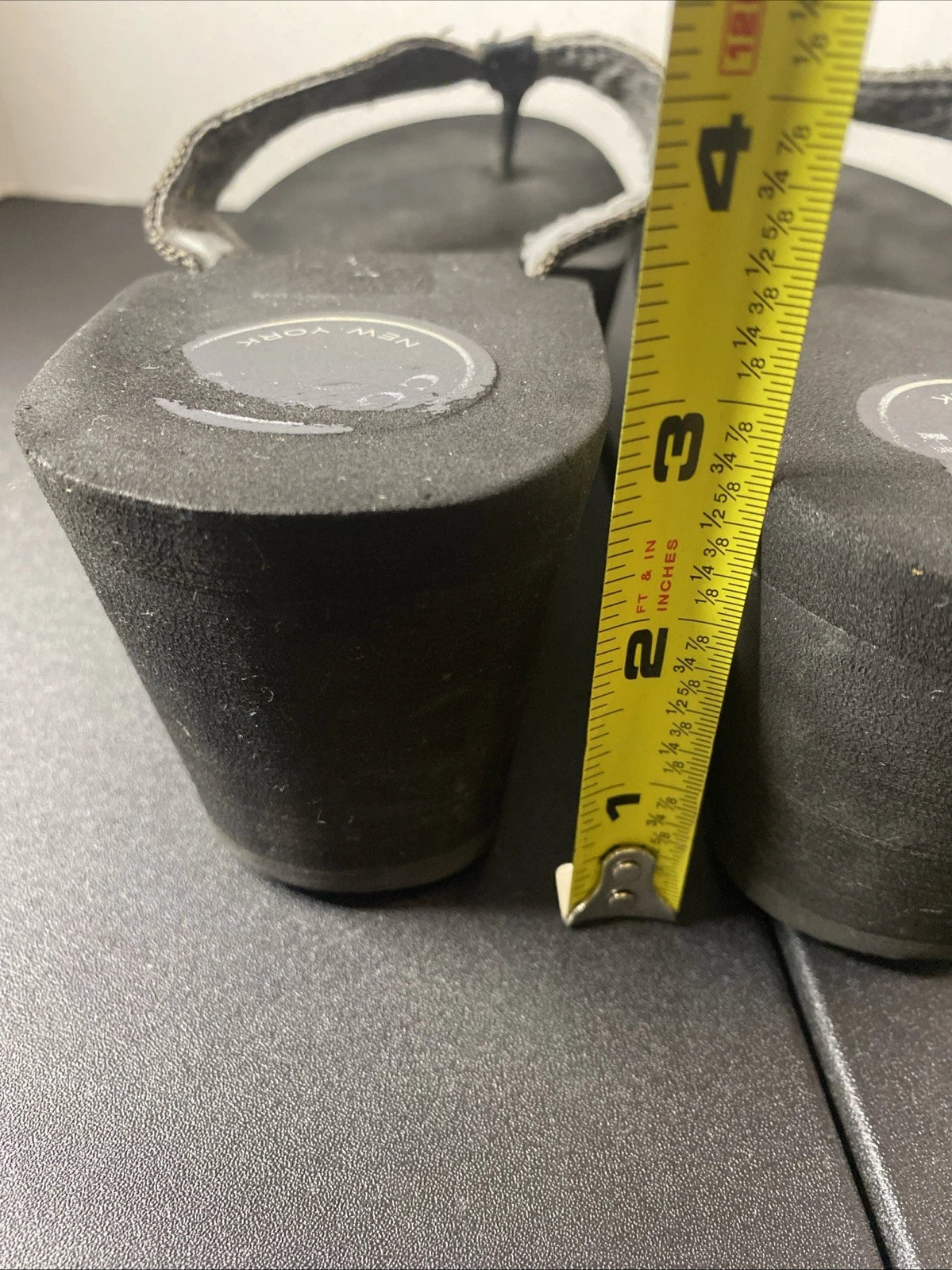 COACH Classic Platform Wedge Flip Flop Sandals Size 8-9 Black/Gray Logo