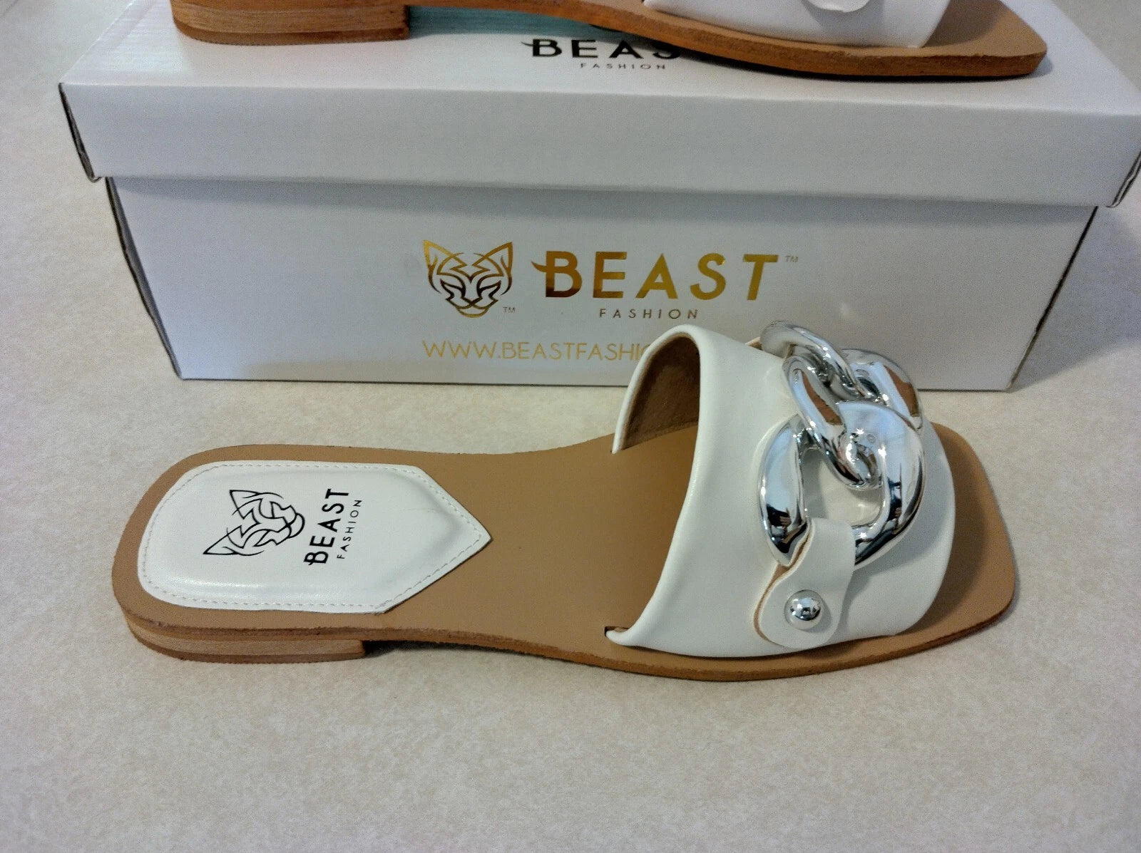 Beast Fashion Size 7.5 LANA-01 White Sandals NIB