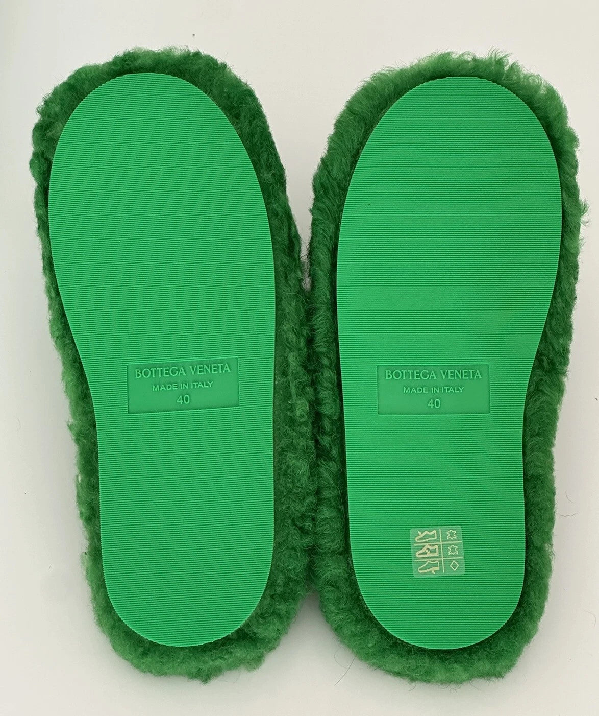 Bottega Veneta Green Teddy Shearling Padded Sandals 10 US 669414 IT NIB $1100