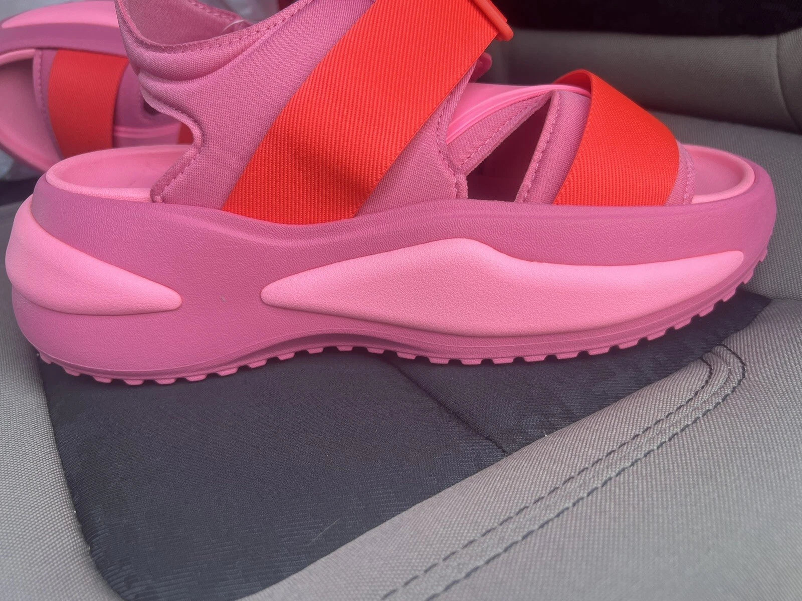 Adidas WOMENS SZ 11 Mehana Comfy Strap Fashion Sandal Slides Pink IF8182