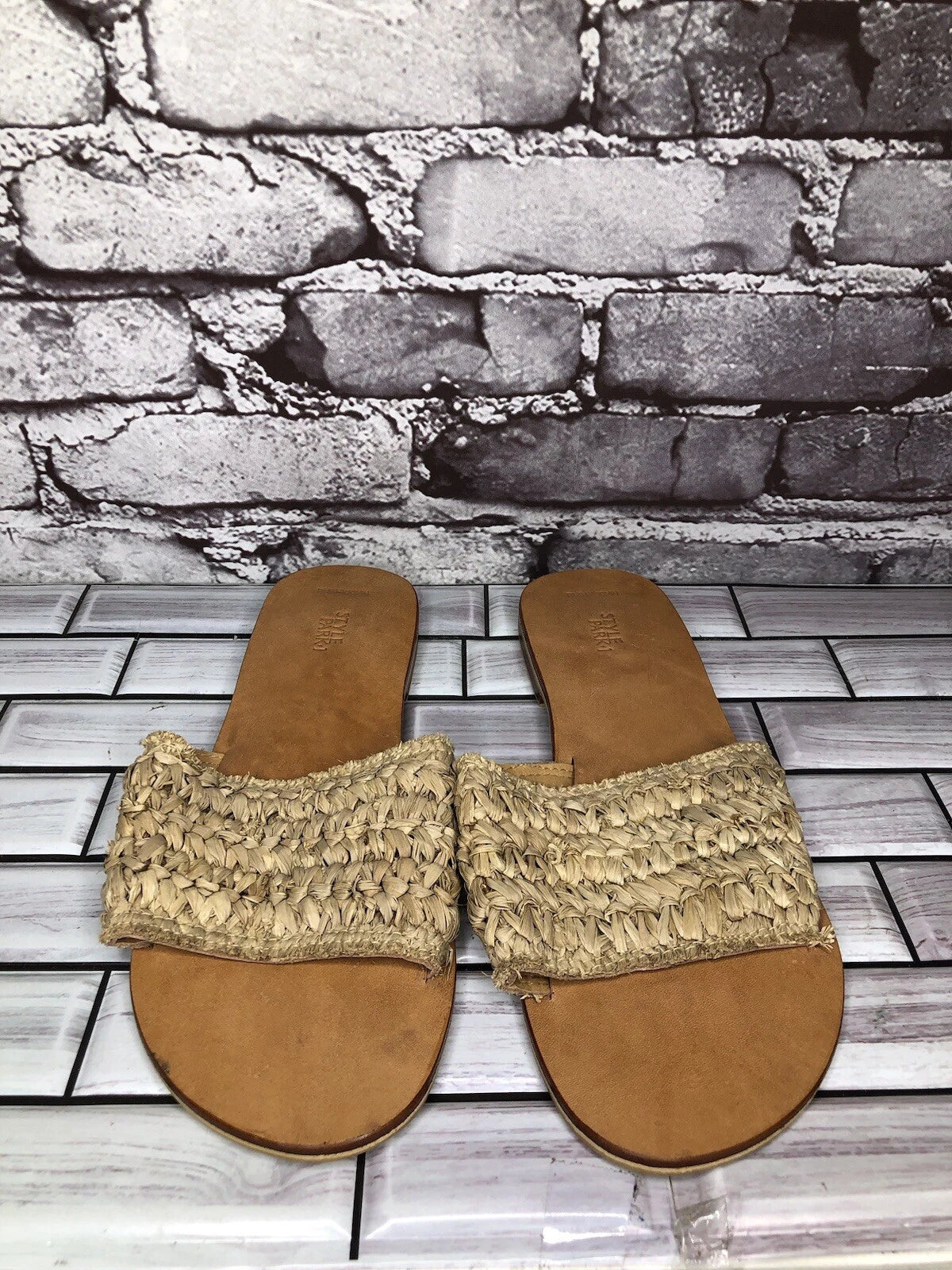 Style Park 1 Bamboo Beige Synthetic Slides Flats Sandals Women’s Sz 8M US/39EU