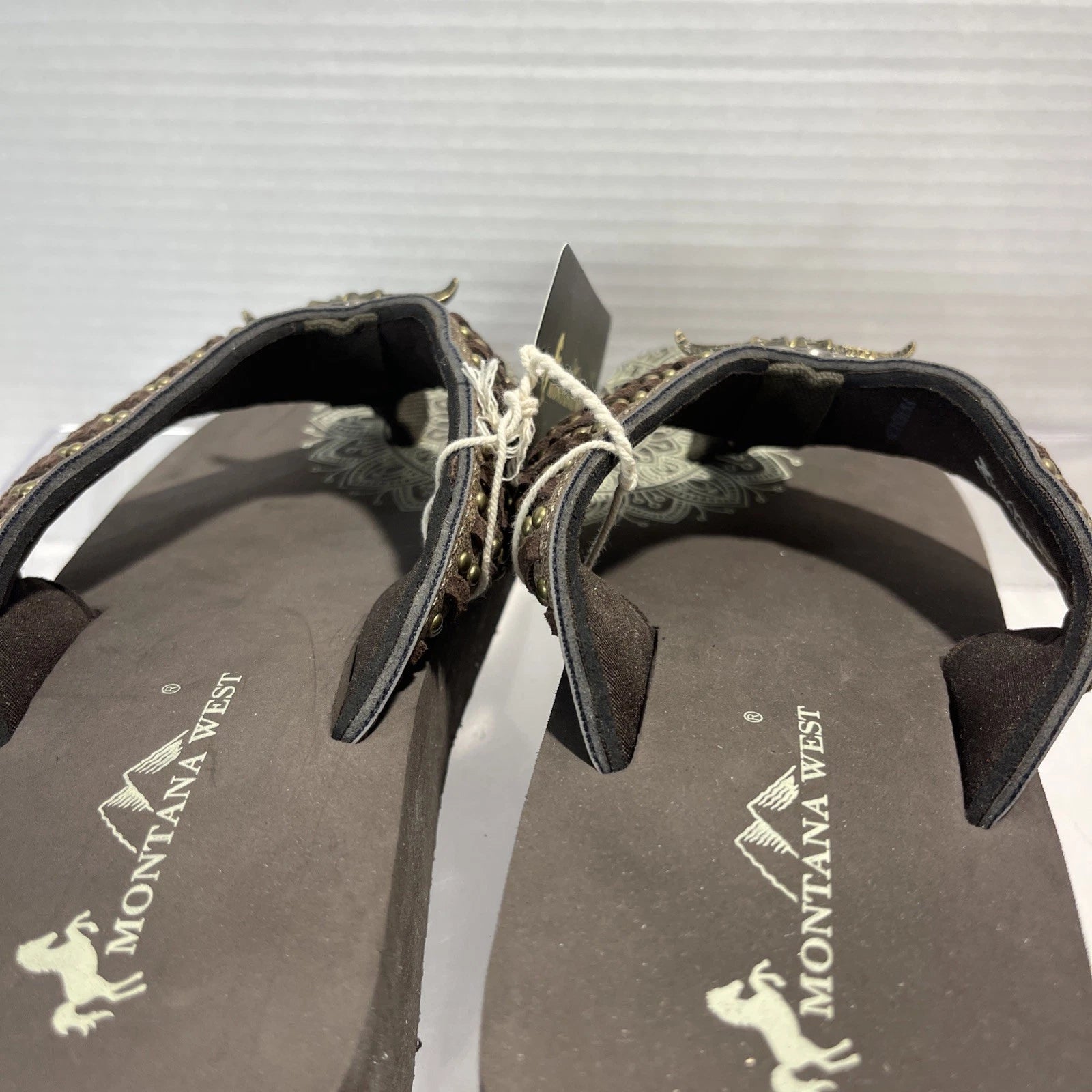 Montana West Silver/Bronze Longhorn&Bronze Stud Western Style Wedge Sandals Sz10