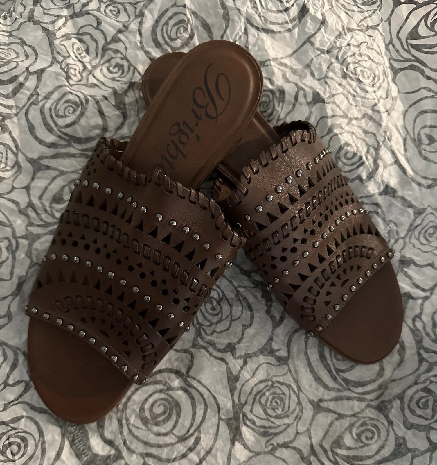 NWT - Brighton Sandal Slides Style NEO Brown Leather Silver-tone Hardware Size 9