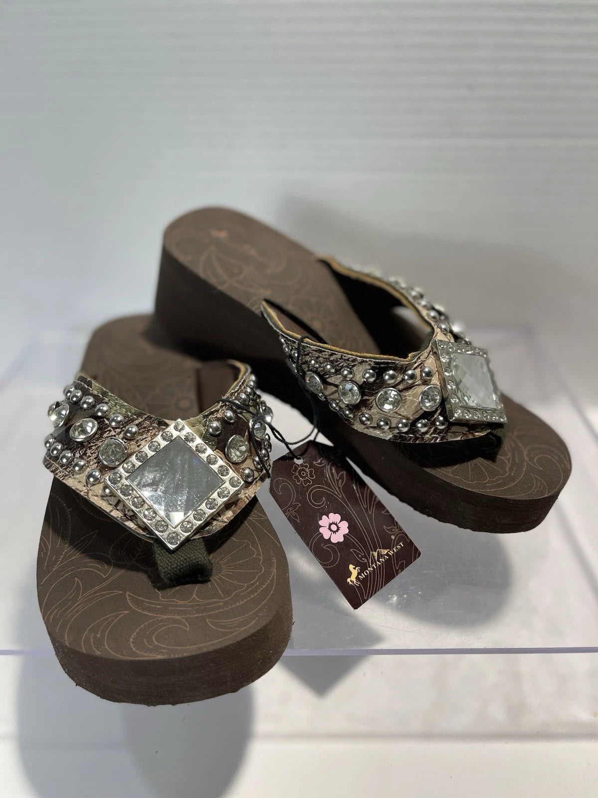 Montana West Rhinestone & Silver Stud Camo Western Style Wedge Sandals Sz6-6.5