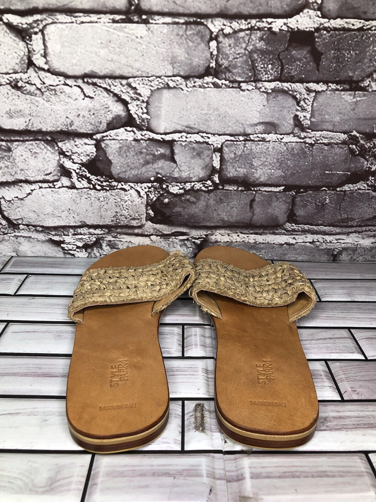 Style Park 1 Bamboo Beige Synthetic Slides Flats Sandals Women’s Sz 8M US/39EU