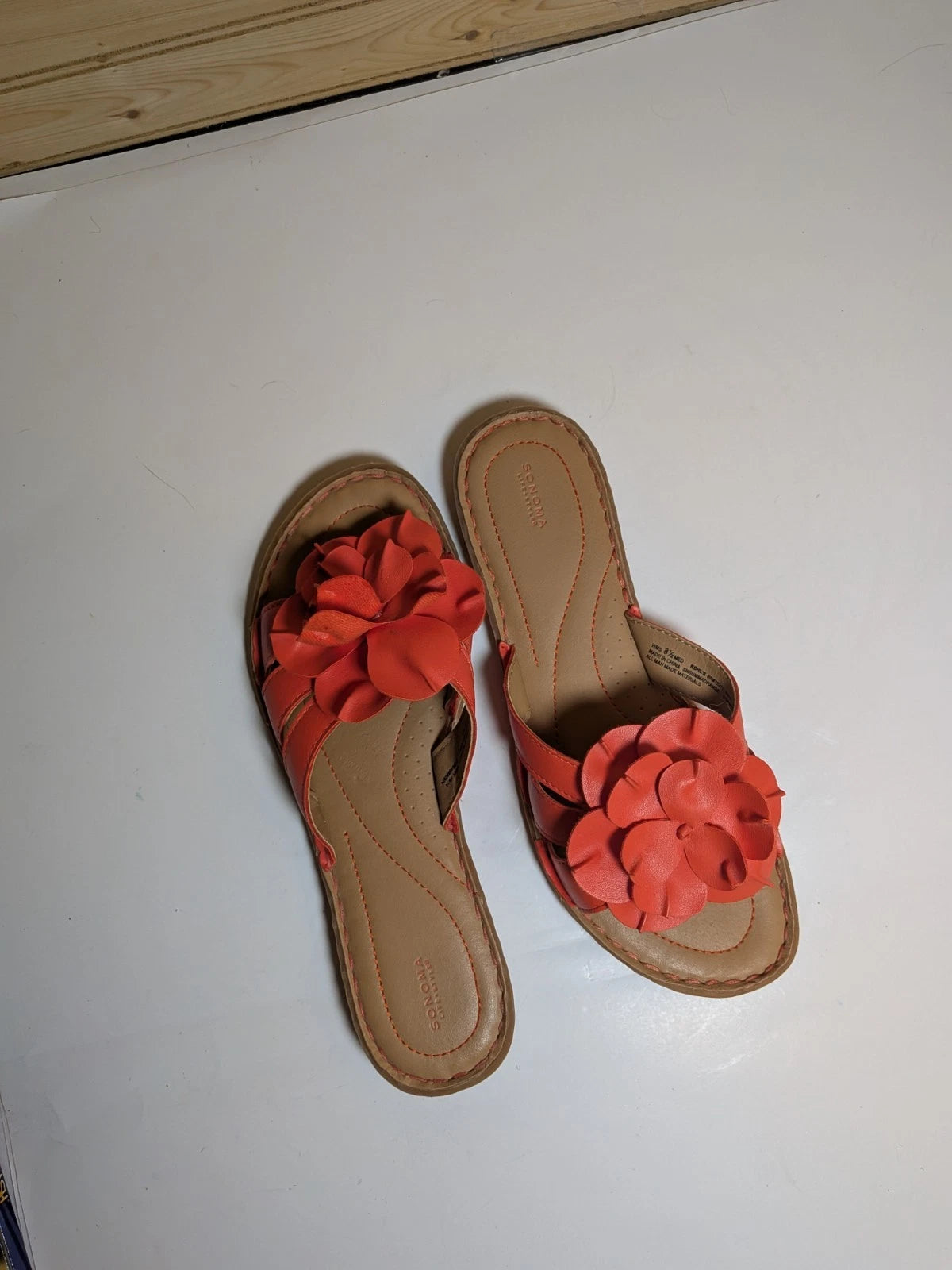 Sonoma Life + Style Women's Sandals, Size 8.5 Med. Floral Design