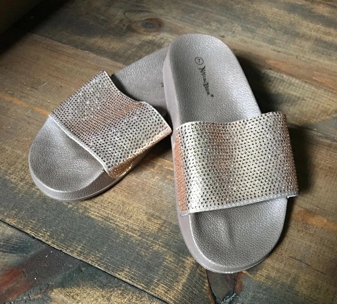 Nature Breeze Women's Sandals-Shoes-Size 7-Gold-Flat-Rhinestones-Fashion Slides