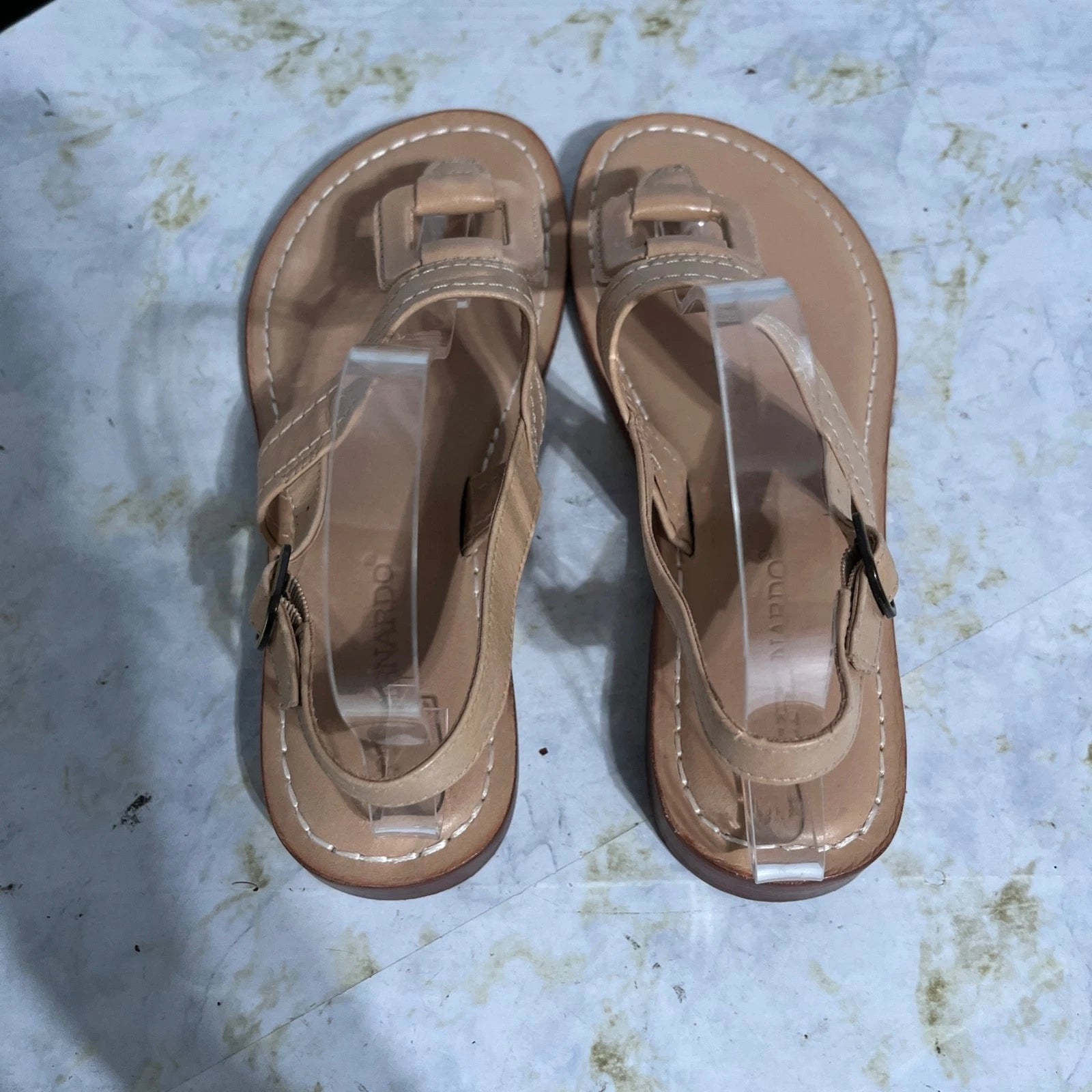 Bernardo Women's Size 7.5M Shoes Brown Leather Fashion T-Strap Slingback Sandals