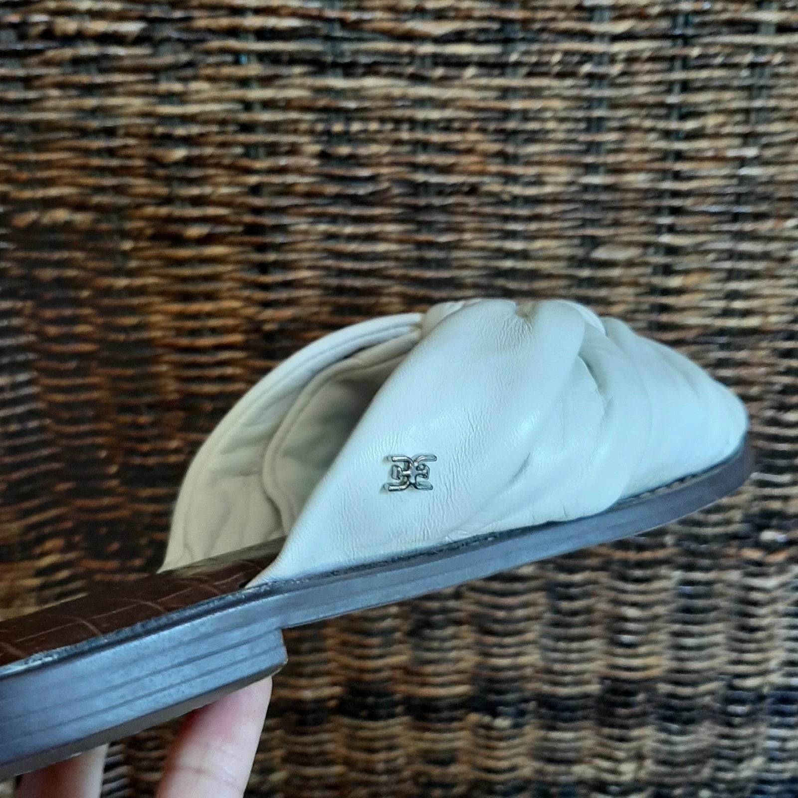 Sam Edelman Garson Sandals Womens 9.5 White Leather Slides Knot Strappy Coastal