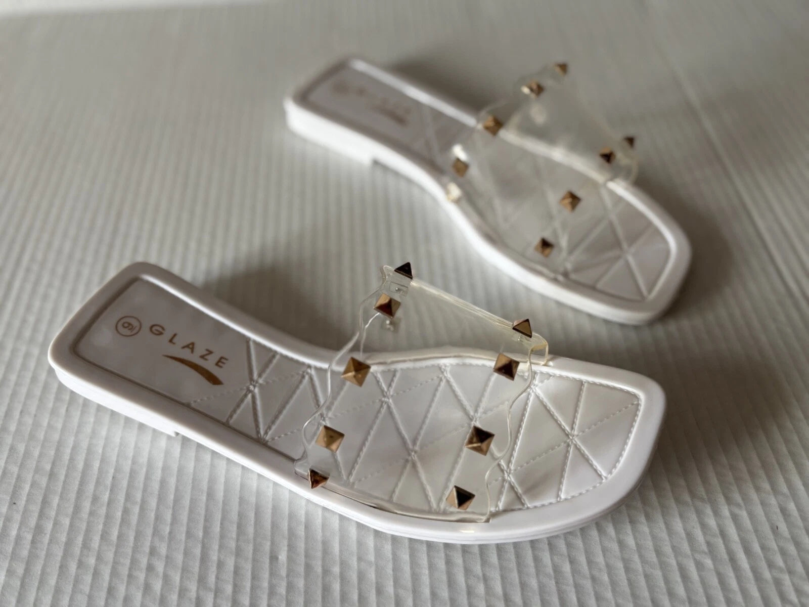 GLAZE women's synthetic fashion sandals, white, Size 6 1/2, New