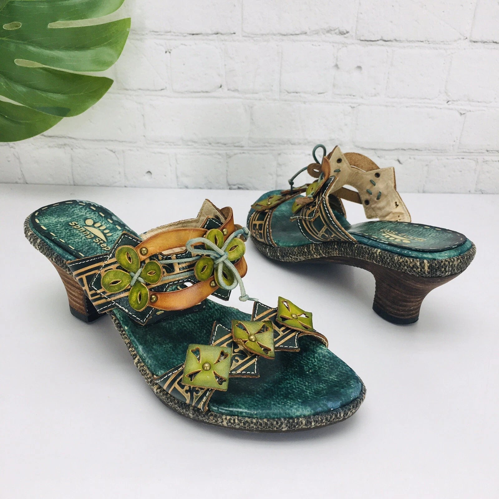 Spring Step Slide Sandal Womens 37/US 6.5 Green Leather Slip-On Low Heel Floral