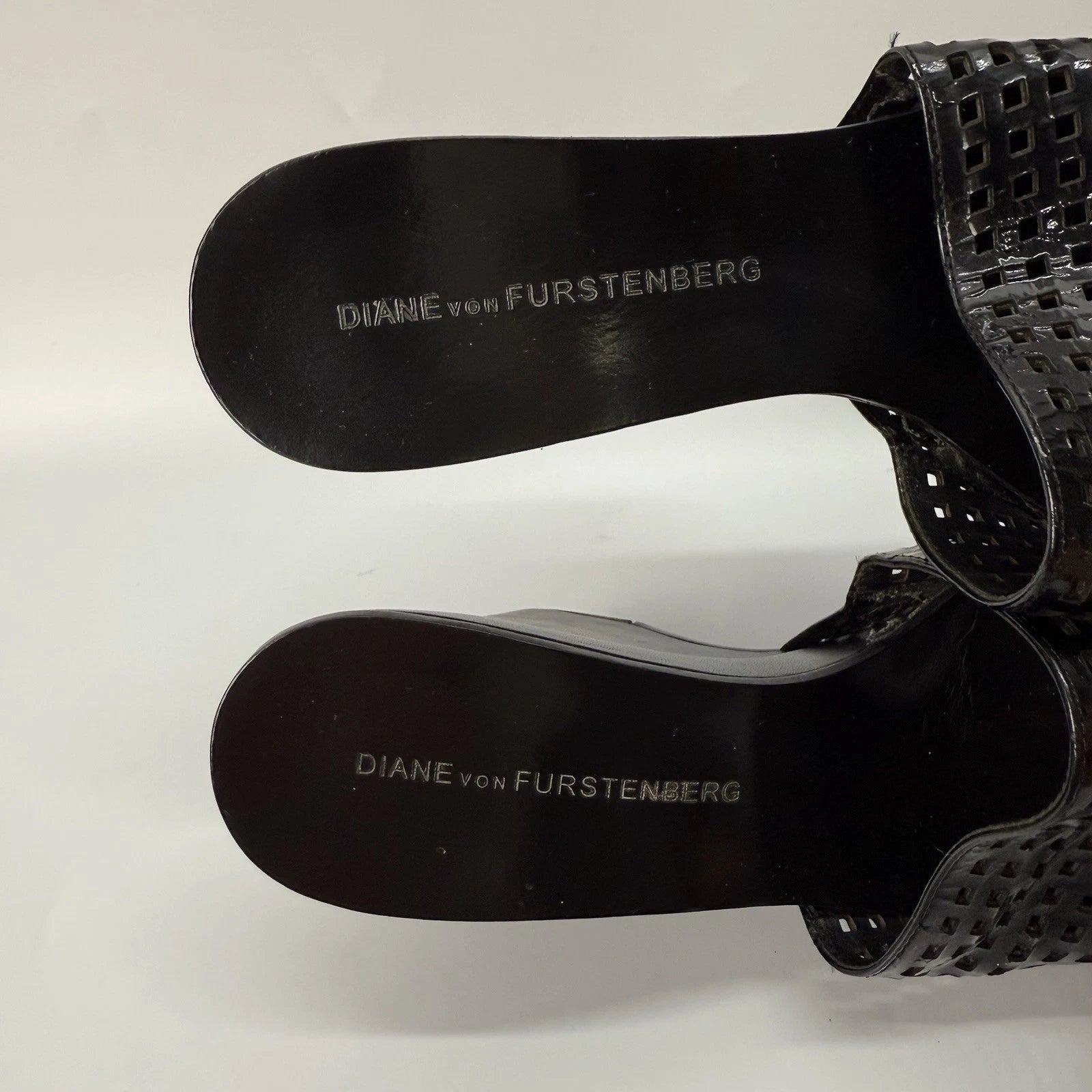Diane von Furstenberg Perforated Wedge Sandals Size 7 Black Sample Shoes