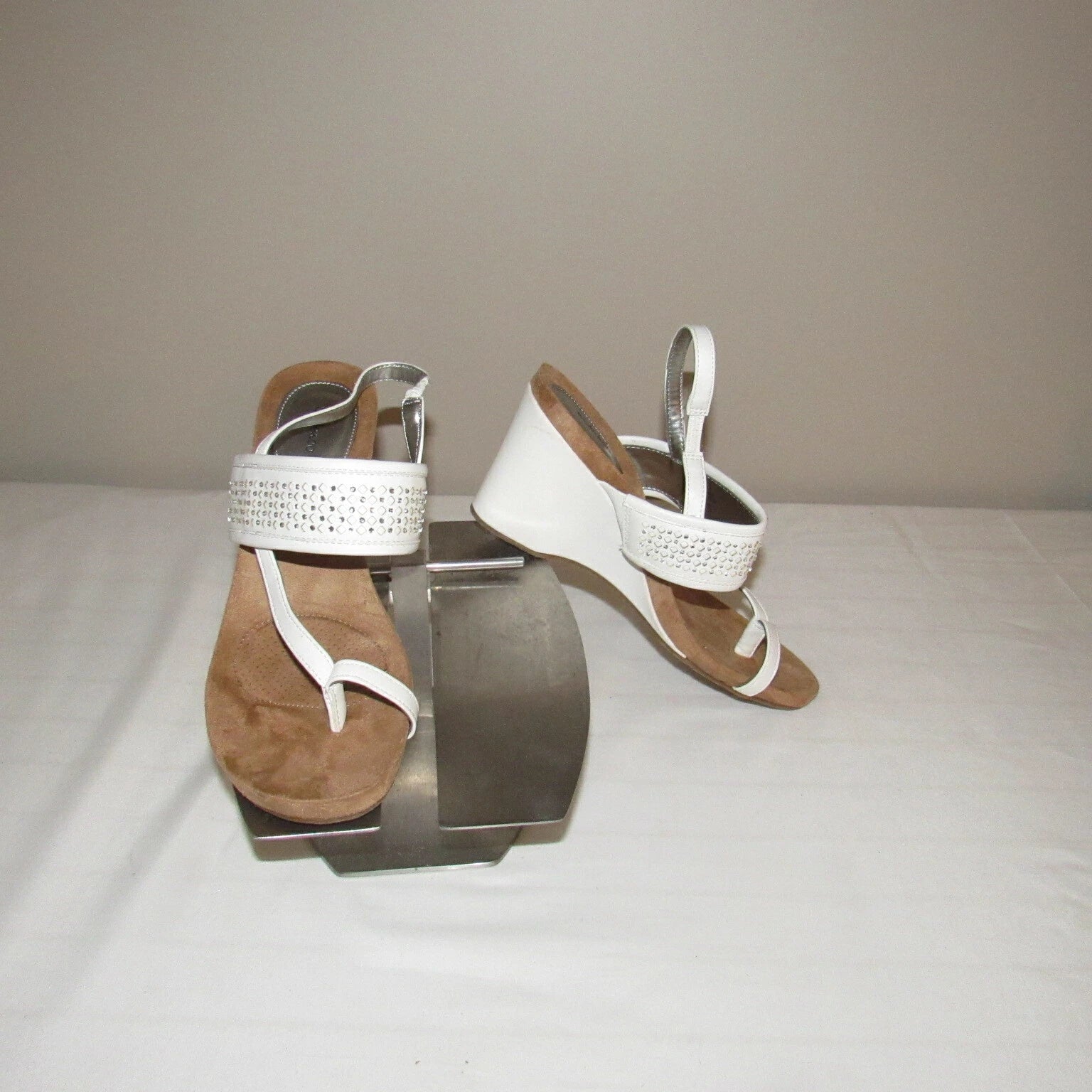 Style & Co. Strappy Sequin Accent Wedge Sandal Shoe White 9.5M NWOB