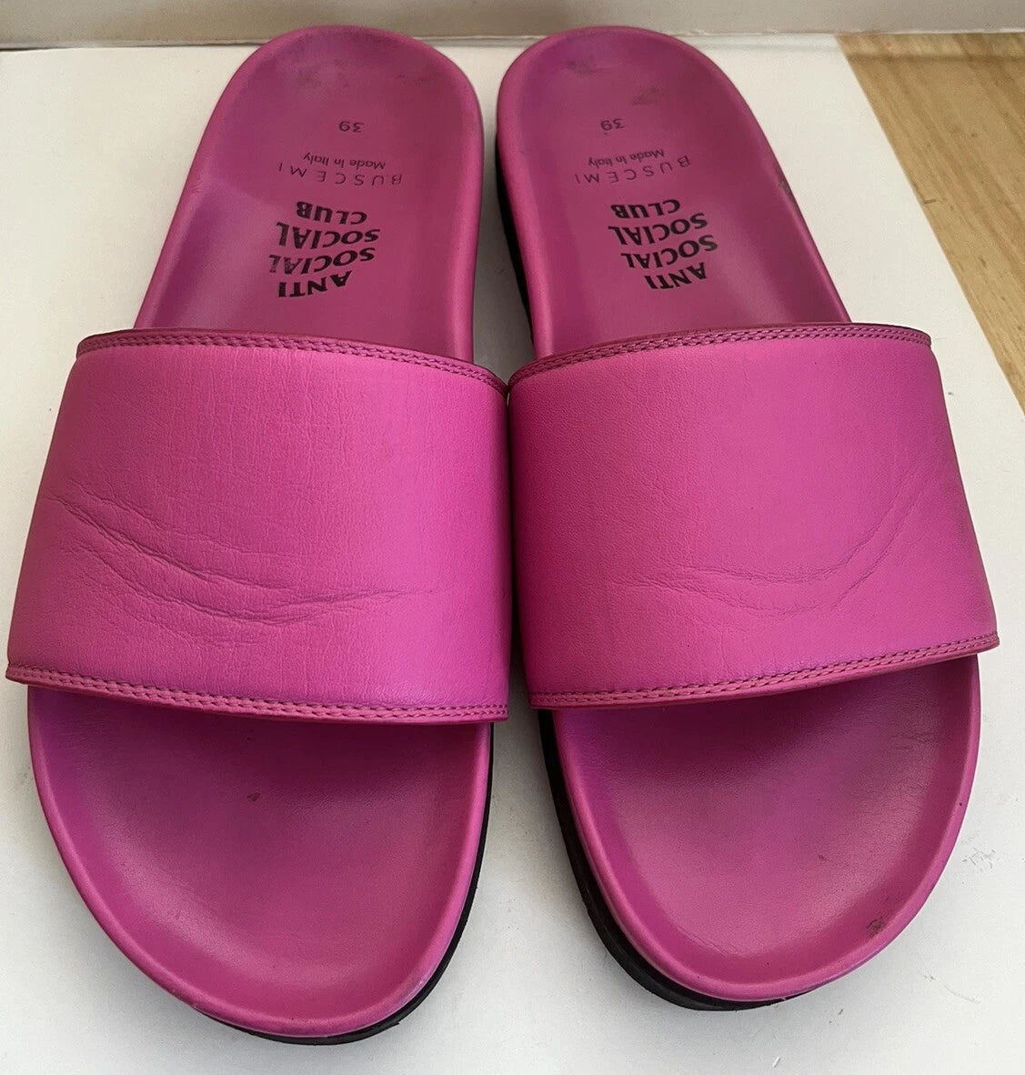 BUSCEMI X ASSC ANTISOCIAL SOCIAL CLUB PINK Truffle Leather SLIDES Sandals-Sz 39