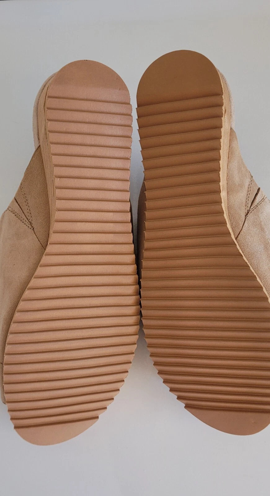 HALSTON ZARAH TAN SUEDE MULE SLIDES SANDALS WOMEN'S 9M A4520317 Open Toe