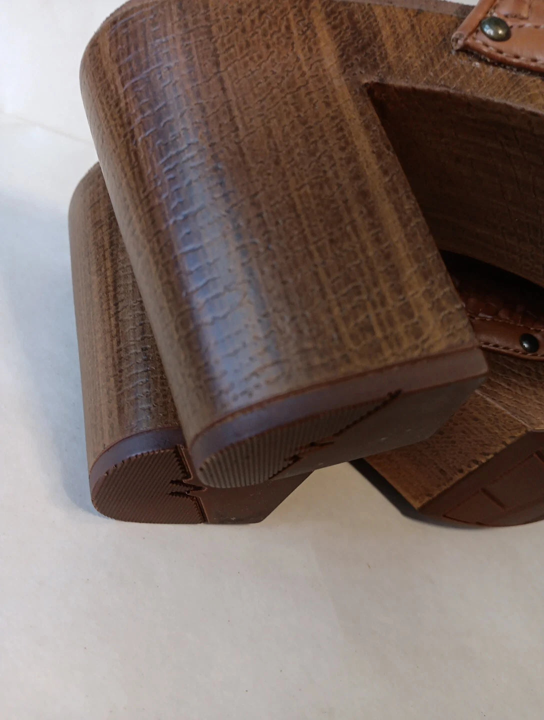 White Mountain Foot beds Altoria Womens 9 Brown Y2K Style Slide Platform Sandals