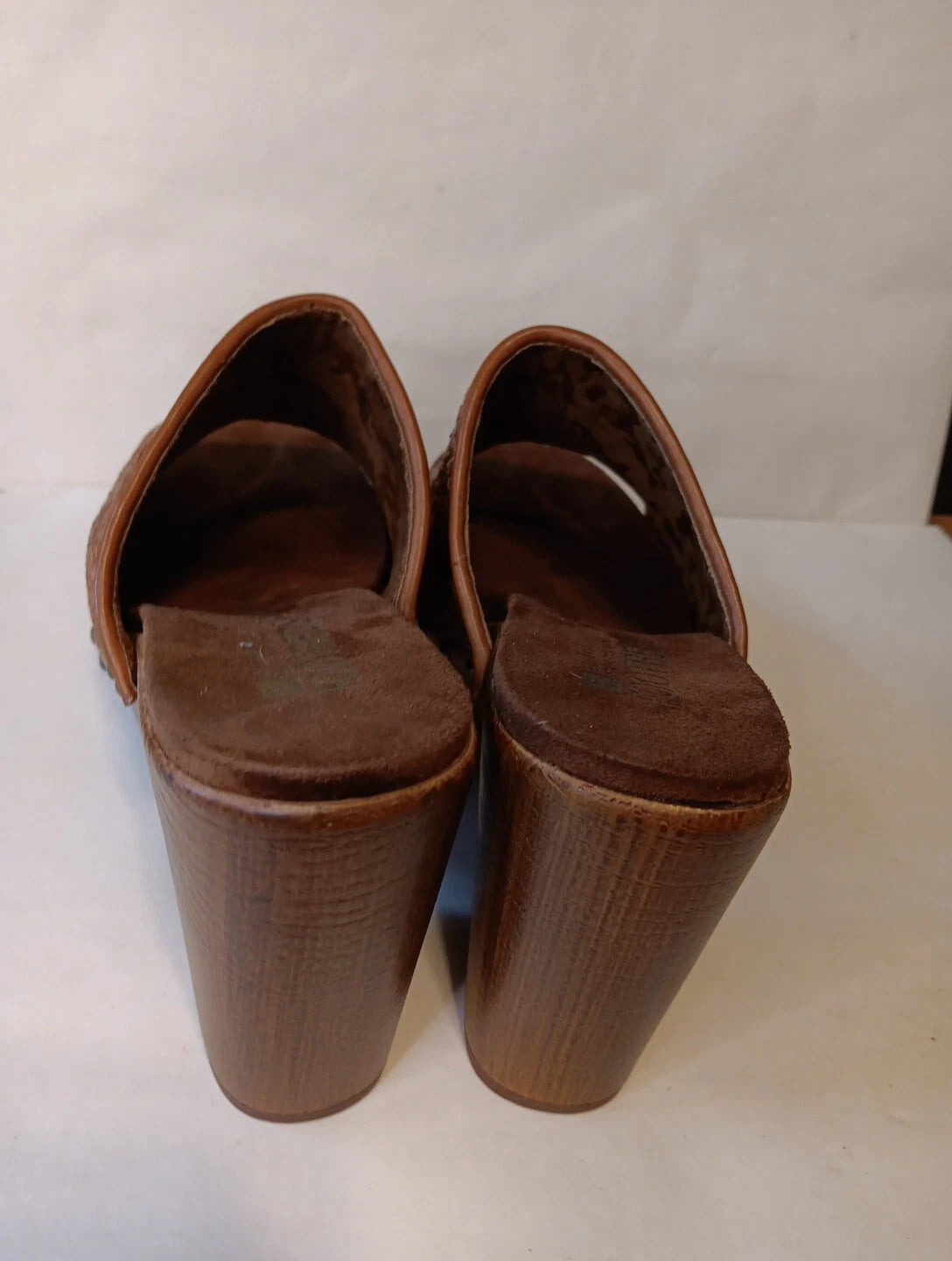 White Mountain Foot beds Altoria Womens 9 Brown Y2K Style Slide Platform Sandals