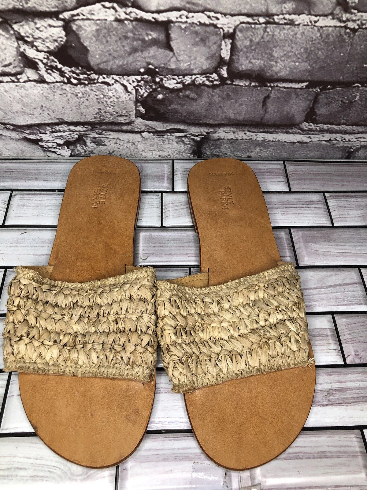 Style Park 1 Bamboo Beige Synthetic Slides Flats Sandals Women’s Sz 8M US/39EU