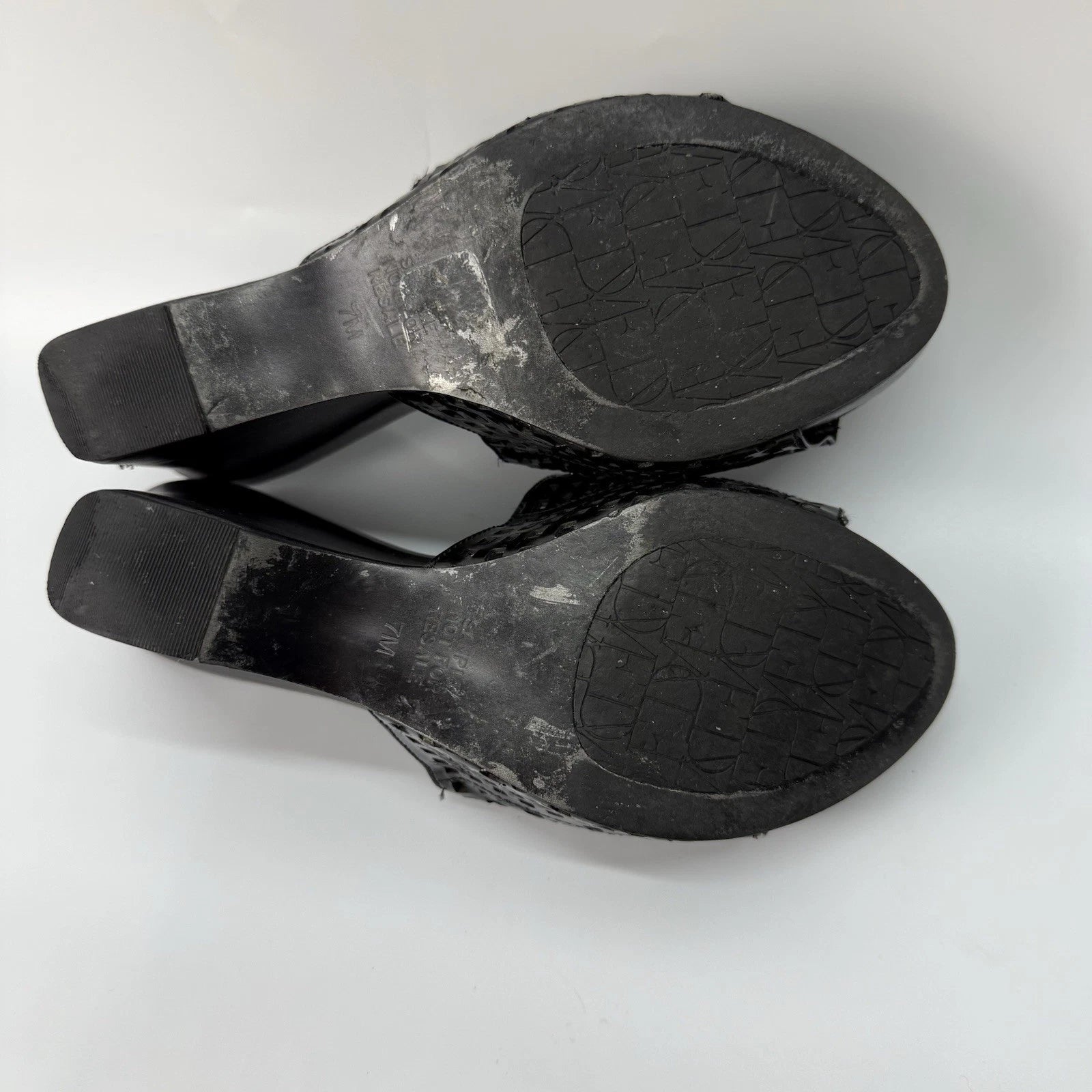 Diane von Furstenberg Perforated Wedge Sandals Size 7 Black Sample Shoes