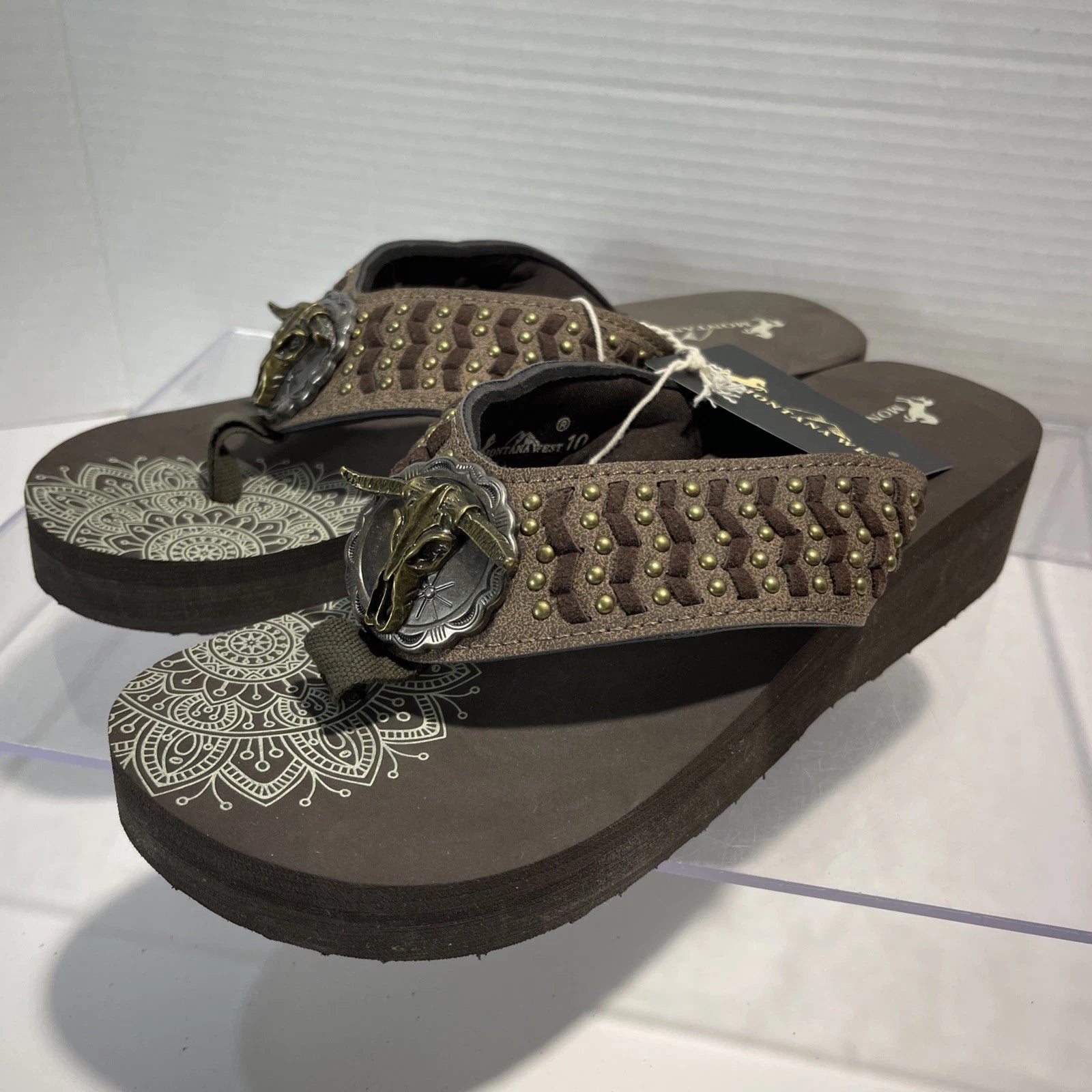 Montana West Silver/Bronze Longhorn&Bronze Stud Western Style Wedge Sandals Sz10