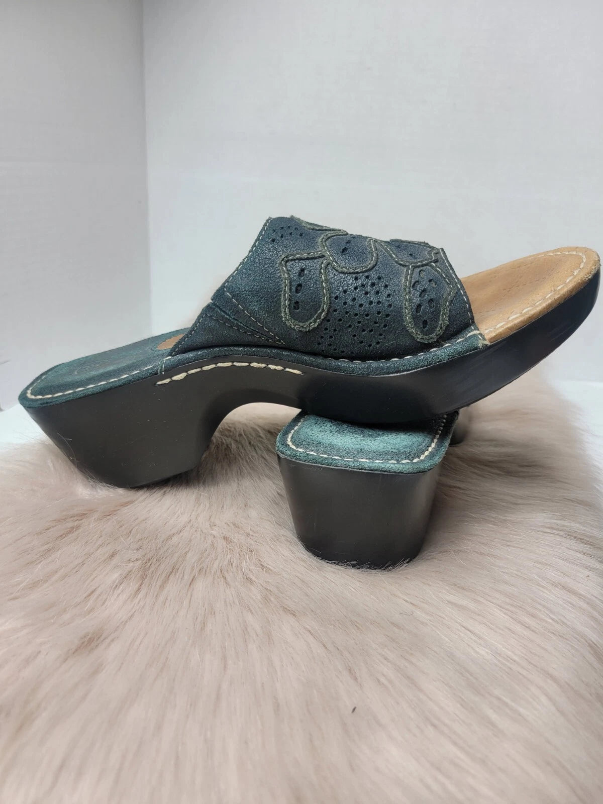 Ariat Floral Slide Sandals Black Style 22301 Womens Slip On Shoes Size 8.5 B