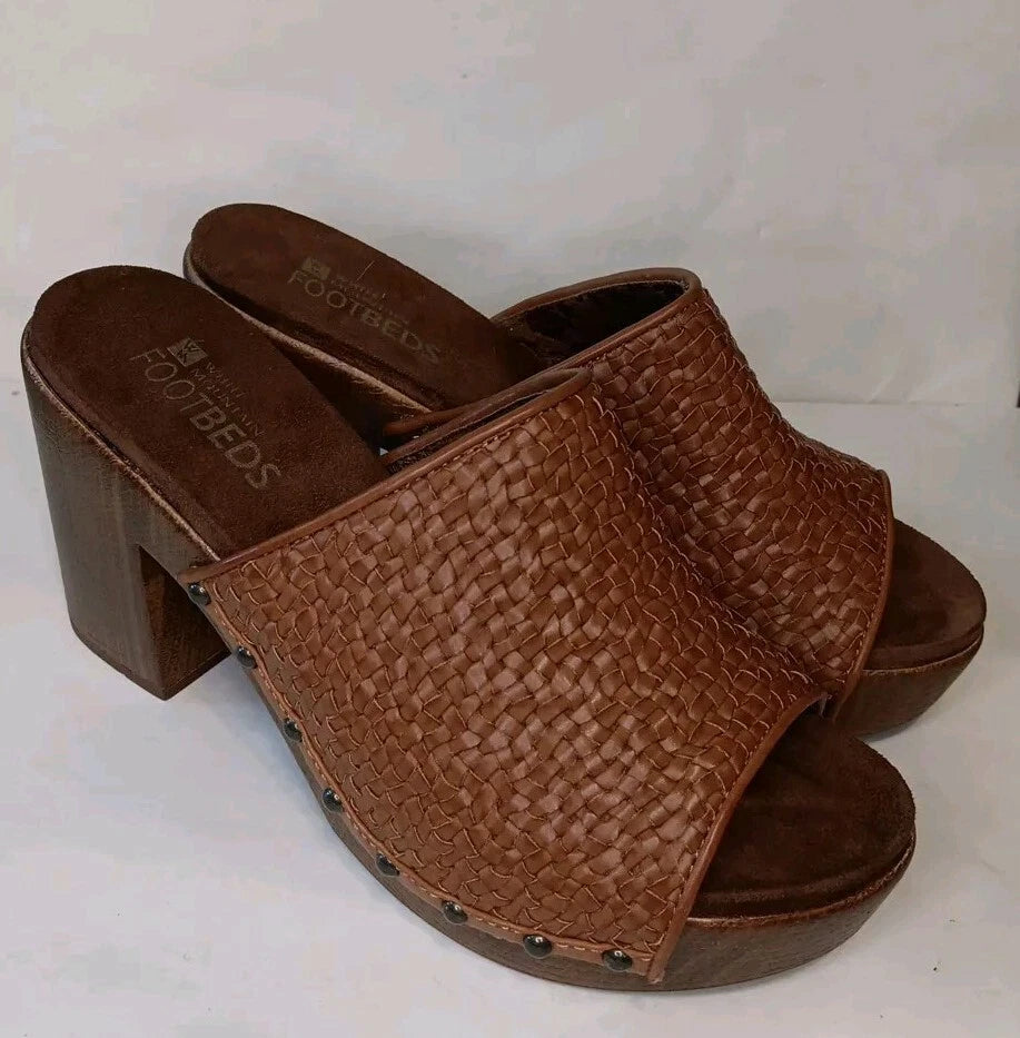 White Mountain Foot beds Altoria Womens 9 Brown Y2K Style Slide Platform Sandals