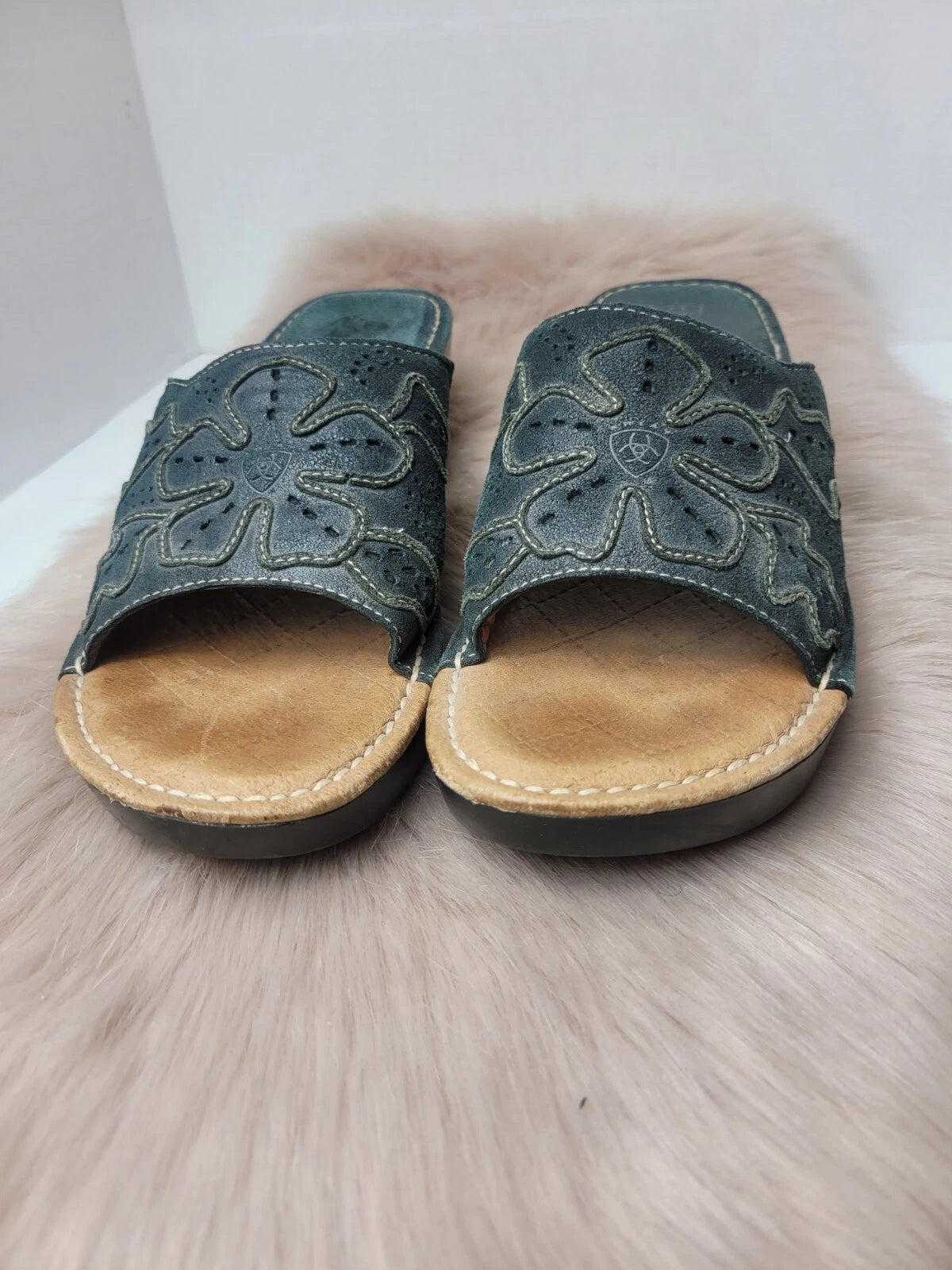 Ariat Floral Slide Sandals Black Style 22301 Womens Slip On Shoes Size 8.5 B