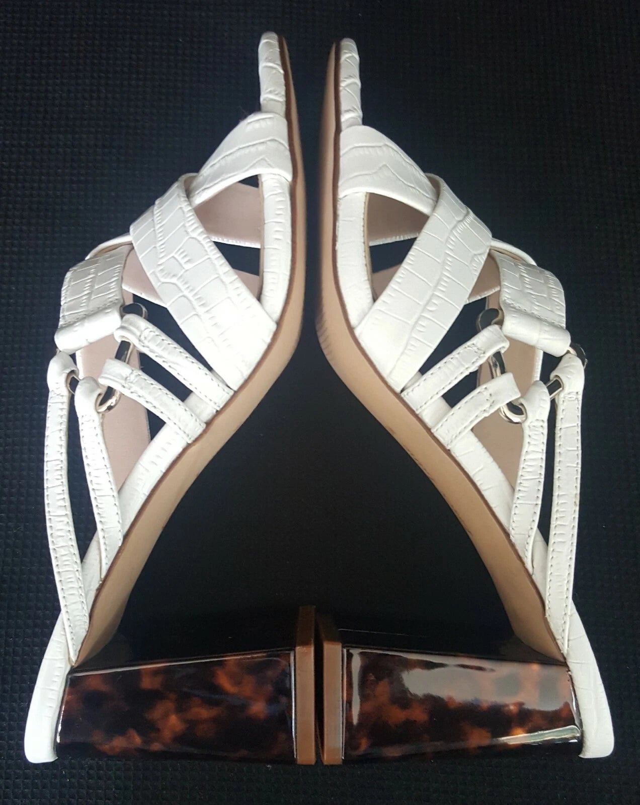 Essex Lane "El-Bezia" White Sandals w/Tortoise Style Heels Women's Size 8M NWB