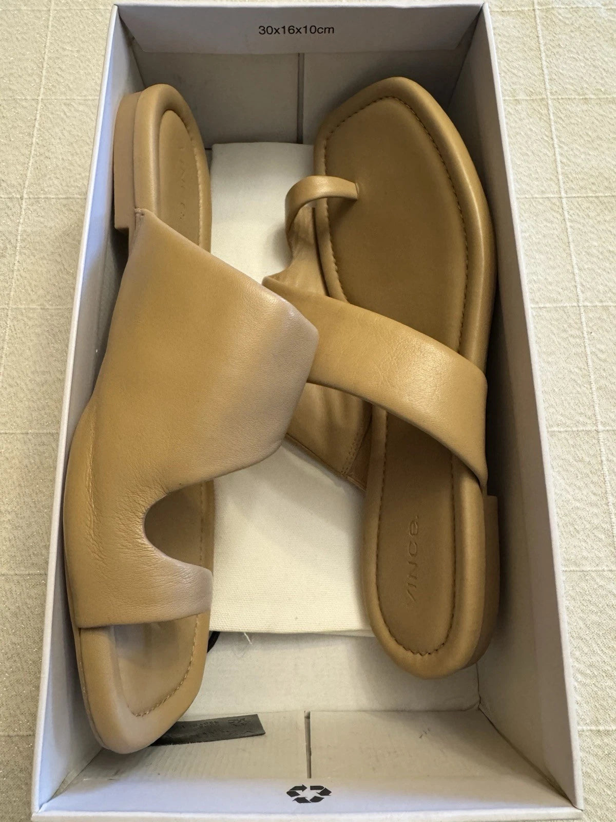 Vince Dawn Flat Slide Sandals Size 9 $200