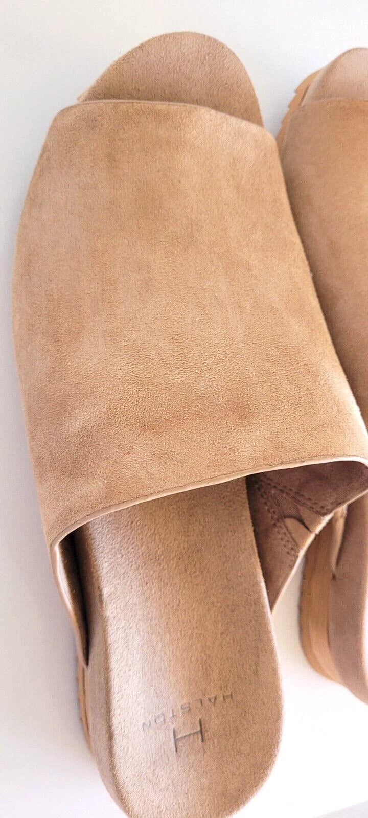 HALSTON ZARAH TAN SUEDE MULE SLIDES SANDALS WOMEN'S 9M A4520317 Open Toe